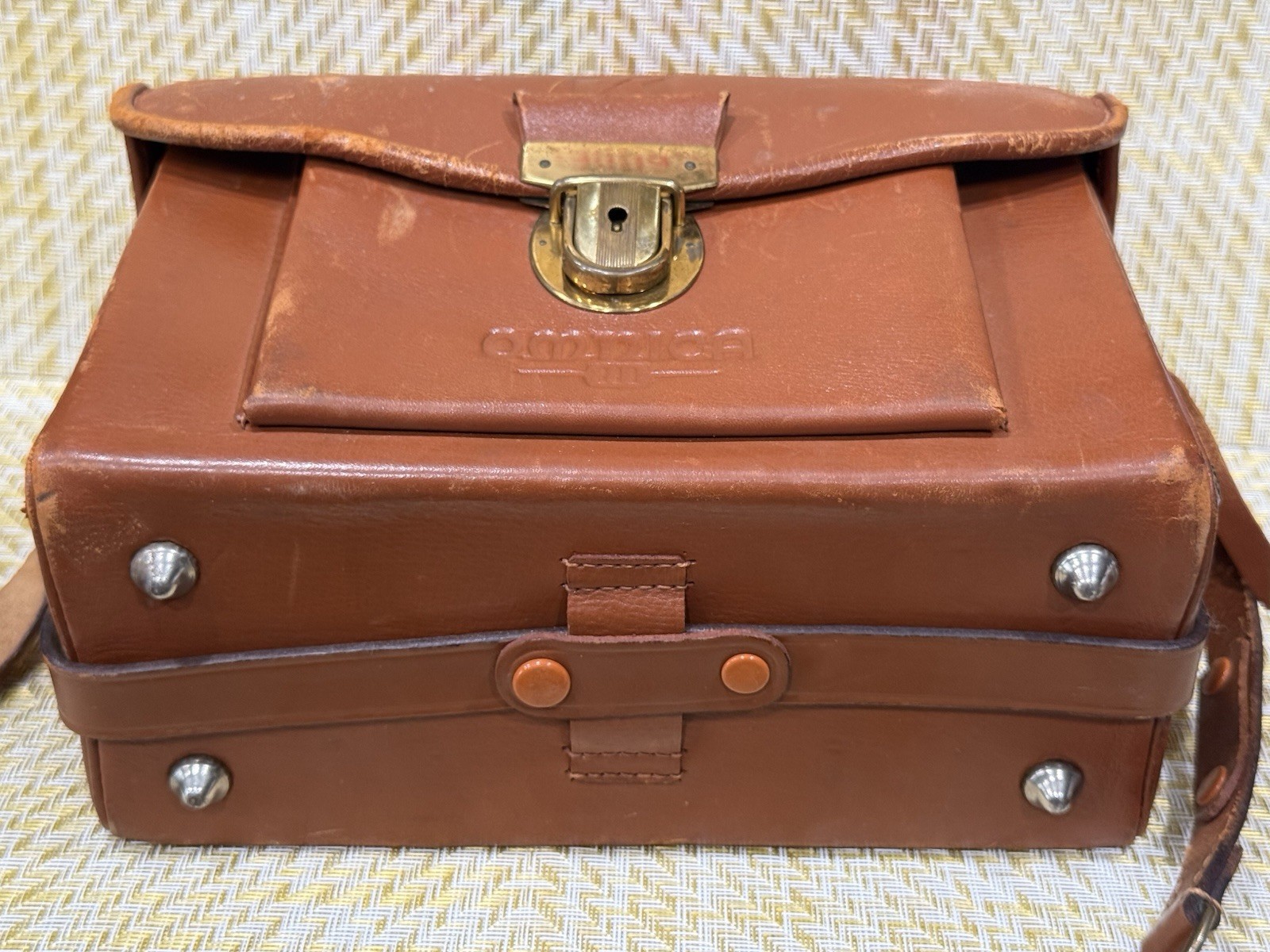 OMNICA Vintage Leather Case Fitted for Leica, Robot, Contax , Camera and Acc.