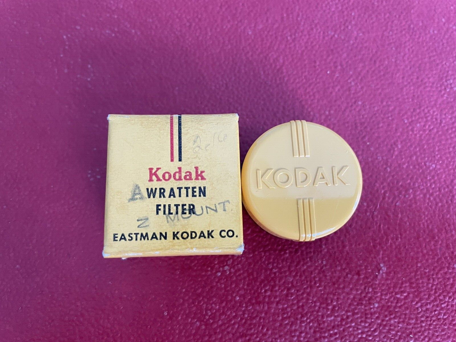 Vintage EASTMAN KODAK CO Wratten Filter A Z Mount w/ Box & Brochure RED