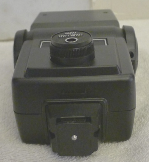 Vivitar 283 Auto Thyristor Electronic Shoe Mount Directional Flash – TESTED B