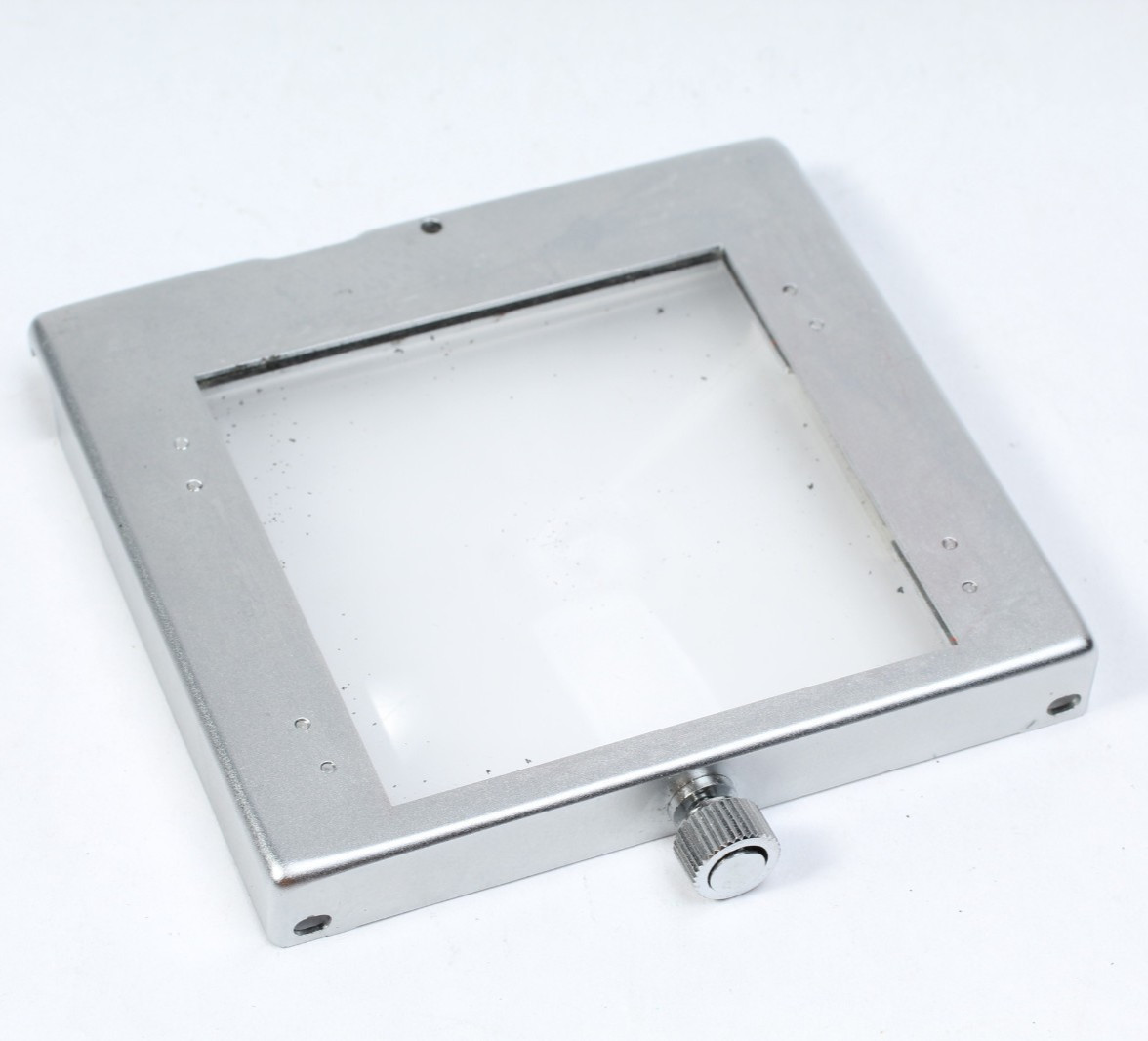 MAMIYA FOCUSING SCREEN & HOLDER FOR C SERIES TLR CAMERAS C22 C33 C220 C330