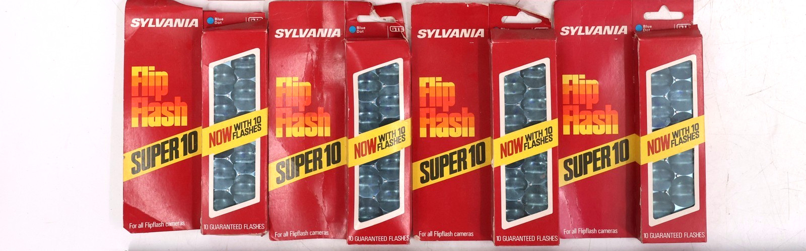Lot of 4 – Sylvania Blue Dot Flip Flash Super 10 Flashes in Each Box