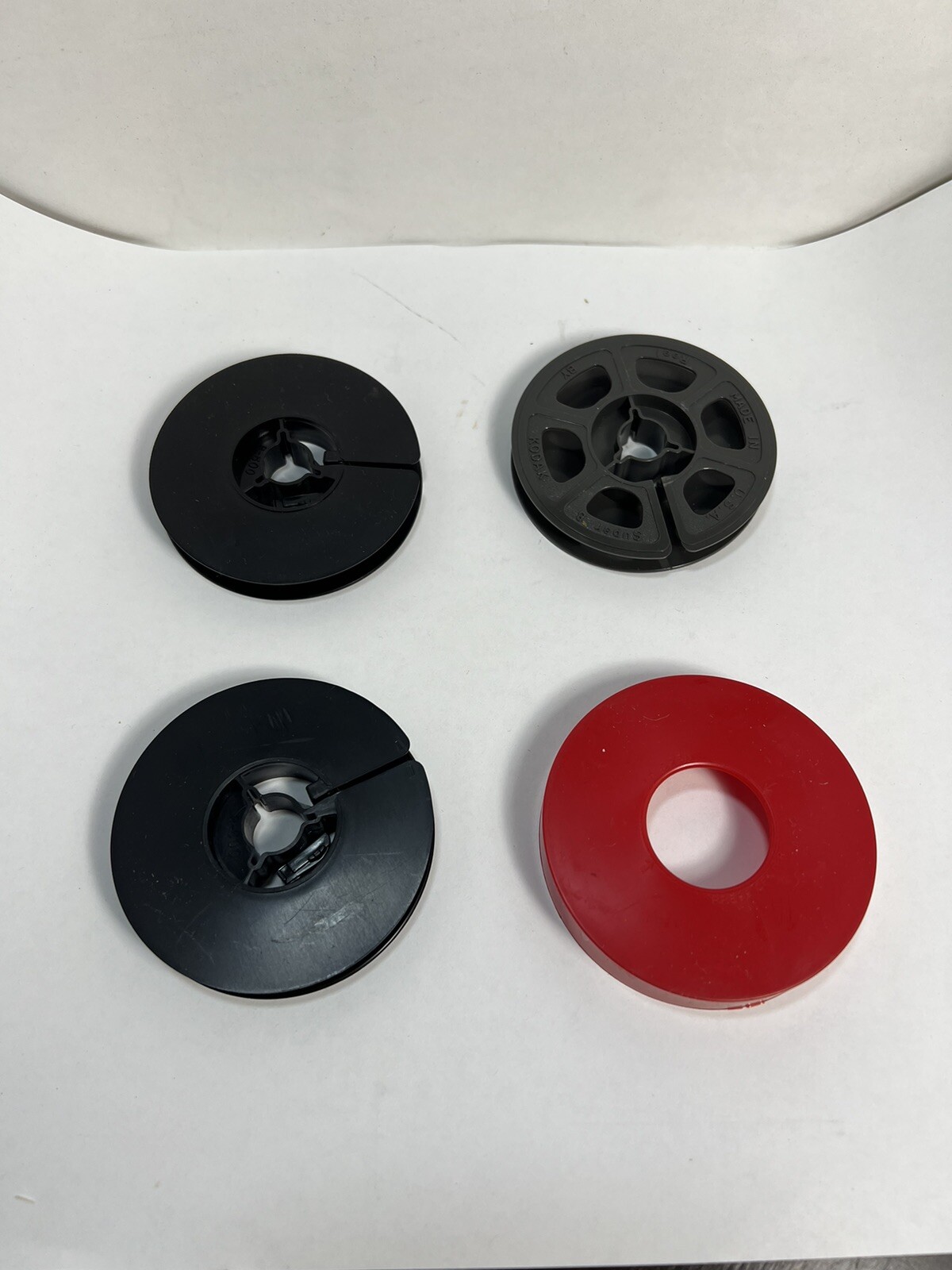 VINTAGE KODAK MOVIE REEL and 2 Storage Reels Plus Cover – SUPER 8 – 200 FEET