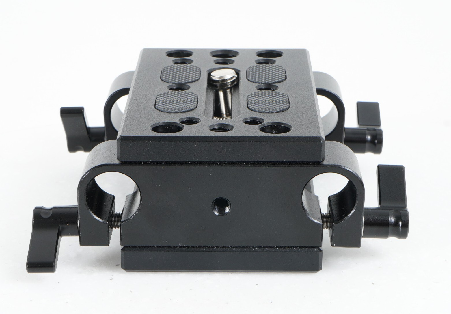 – SMALLRIG TRIPOD MOUNTING BASEPLATE 15MM ROD ATTACHMENT HOLES #1798