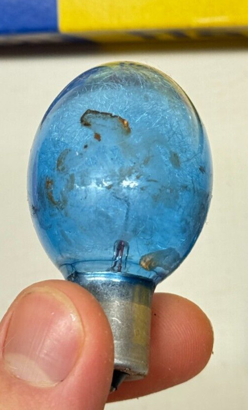Vintage 5B Photography Flashbulbs 9 General Electric, 12 Westinghouse