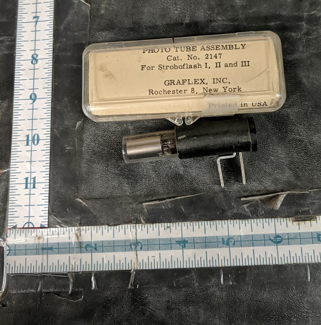 1C Graflex Photo Tube Assembly Cat No 2147 Stroboflash I, II, III Camera Flash