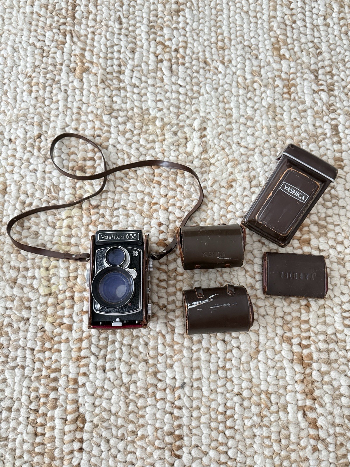 Yashica 635 Dual Format 120 35mm TLR Camera With Lenses