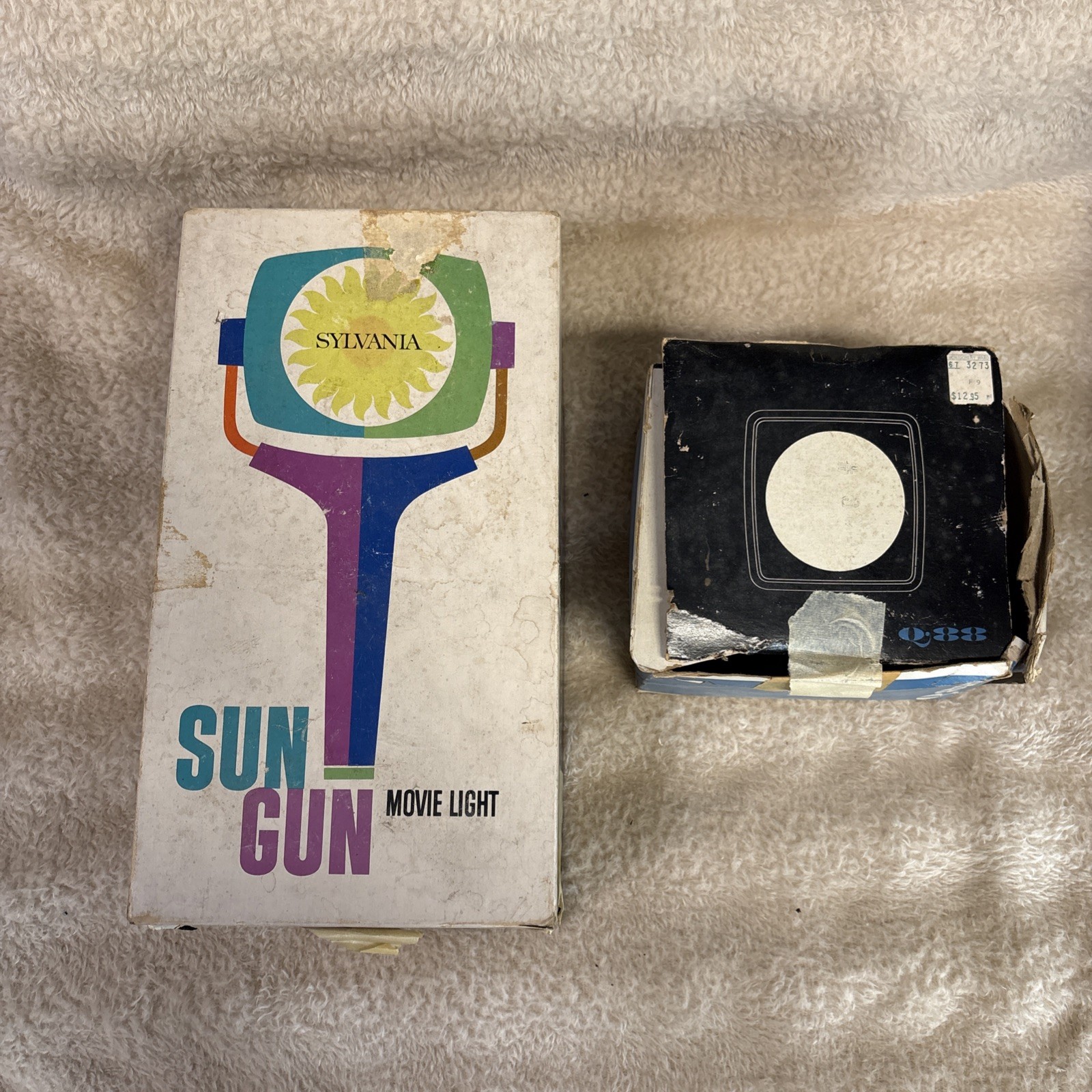 Vintage Sylvania Sun Gun Movie Light SG-50 & Atlas Warner Q-88 Super 8 Light