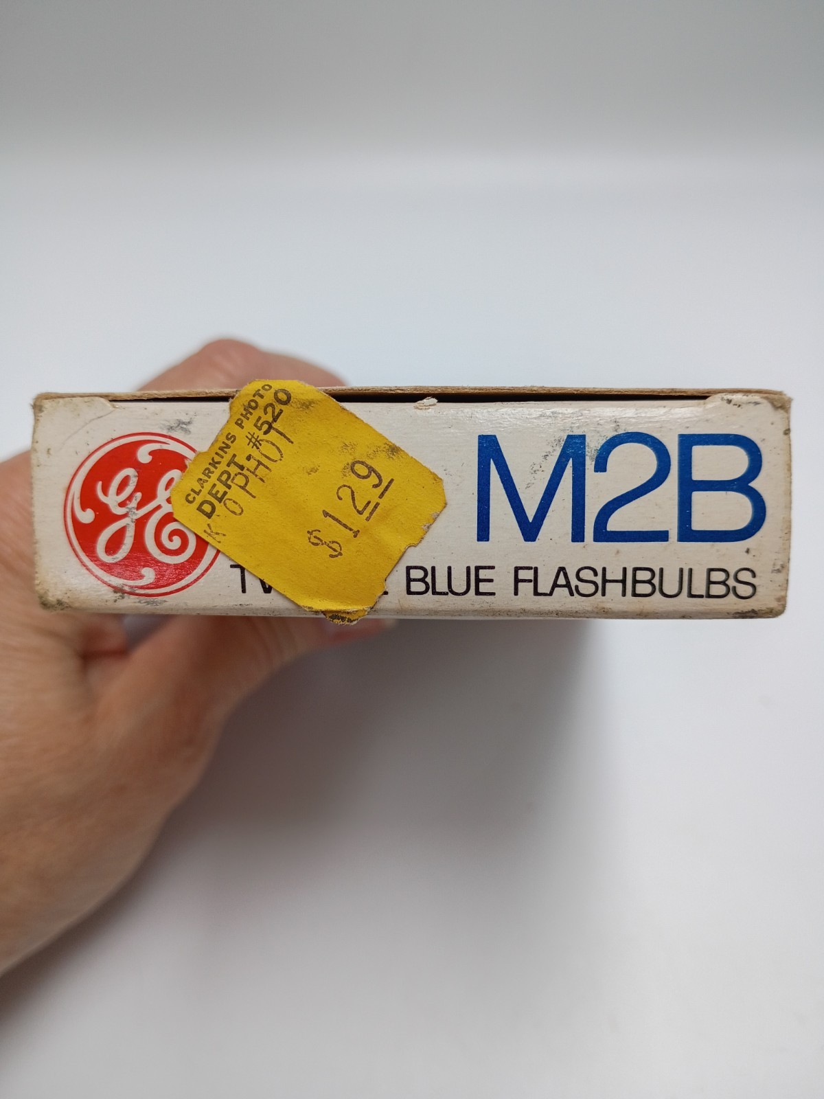 Vtg GE M2B Flashbulbs 12 Blue Bulbs General Electric
