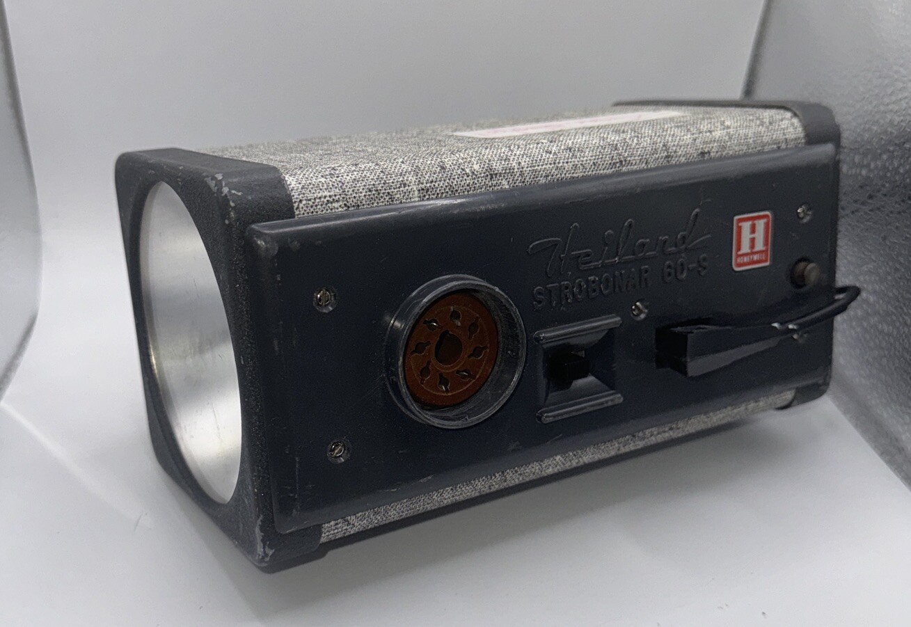 Vintage Honeywell Heiland Strobonar 60-s Flash / Untested