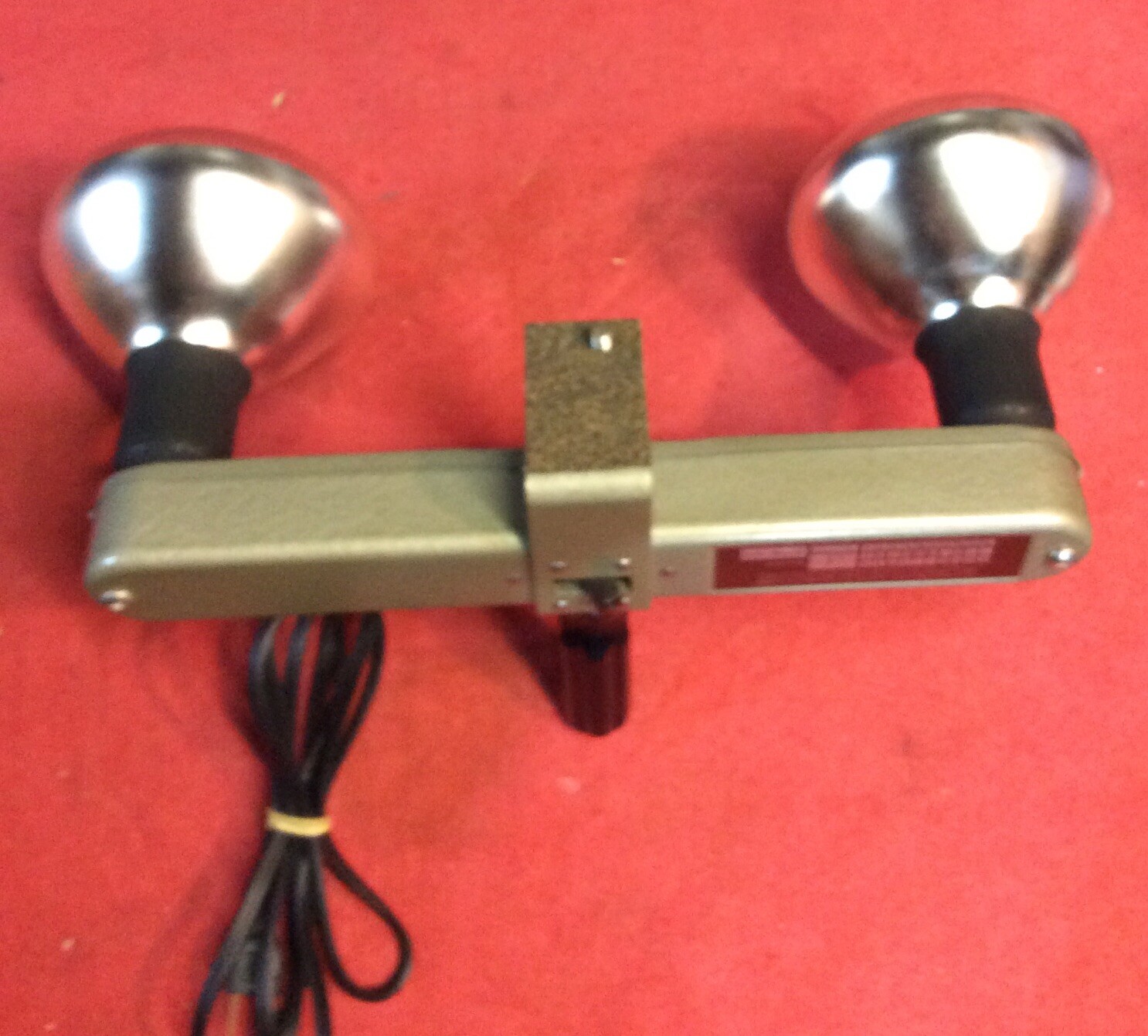 VTG Bell & Howell Flood Lamp Light Bar & Bulbs in Original Box Indoor Movies