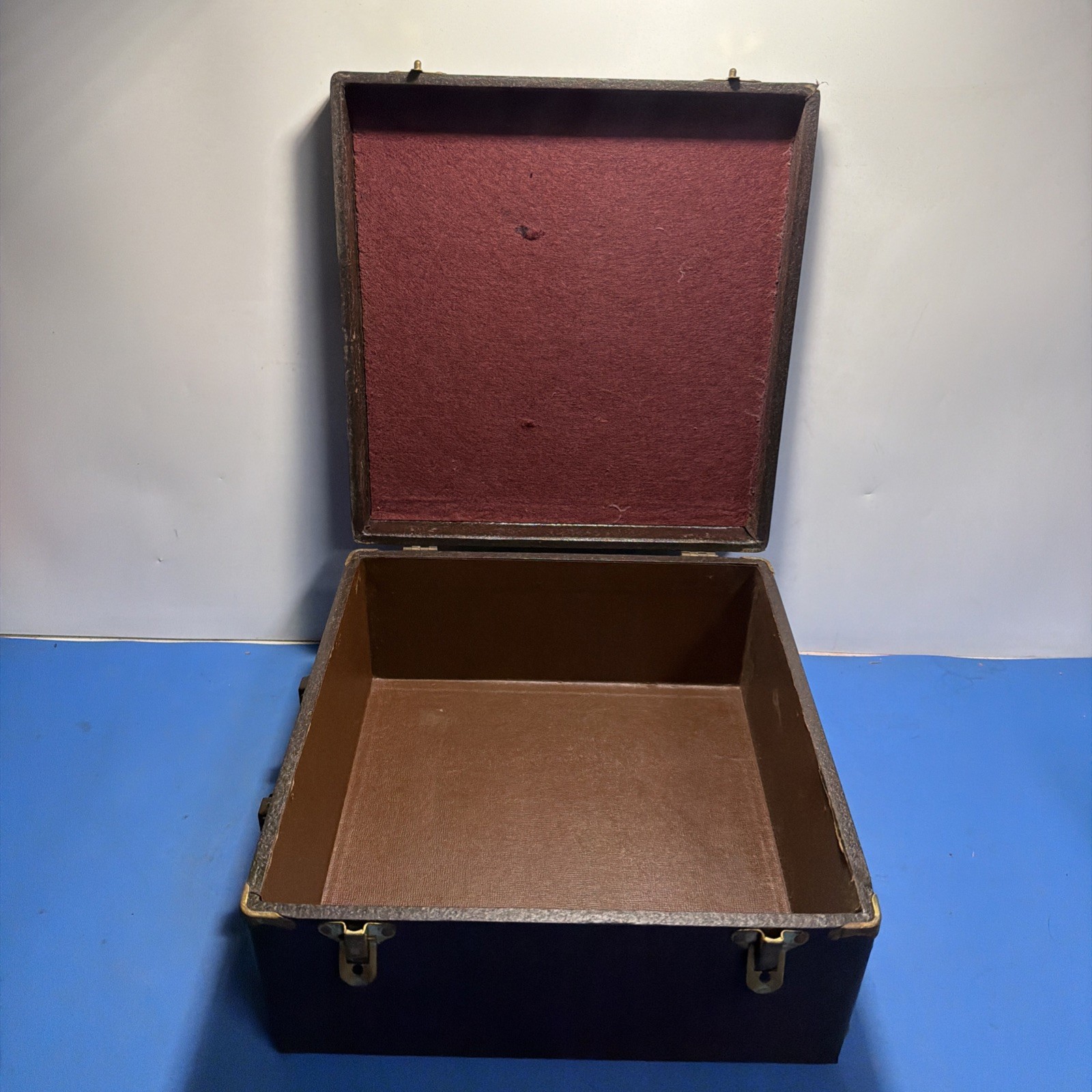 Vintage BAJA Barnett Jaffe Hard Case Tool Box 12x12x6 USA Old