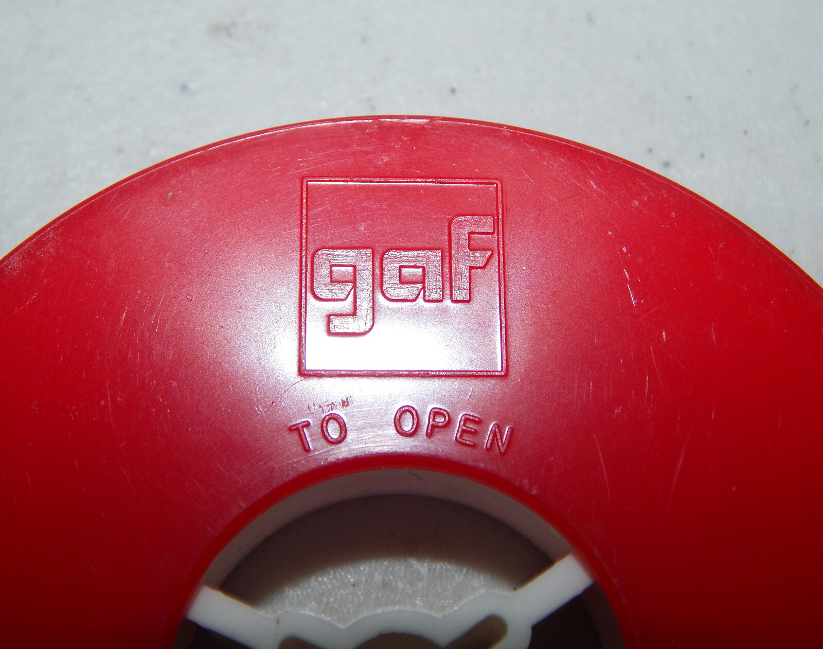 Vintage GAF Plastic Miniature Plastic Film Reel Case NO FILM 3″ (D) X 1/2″ (H)