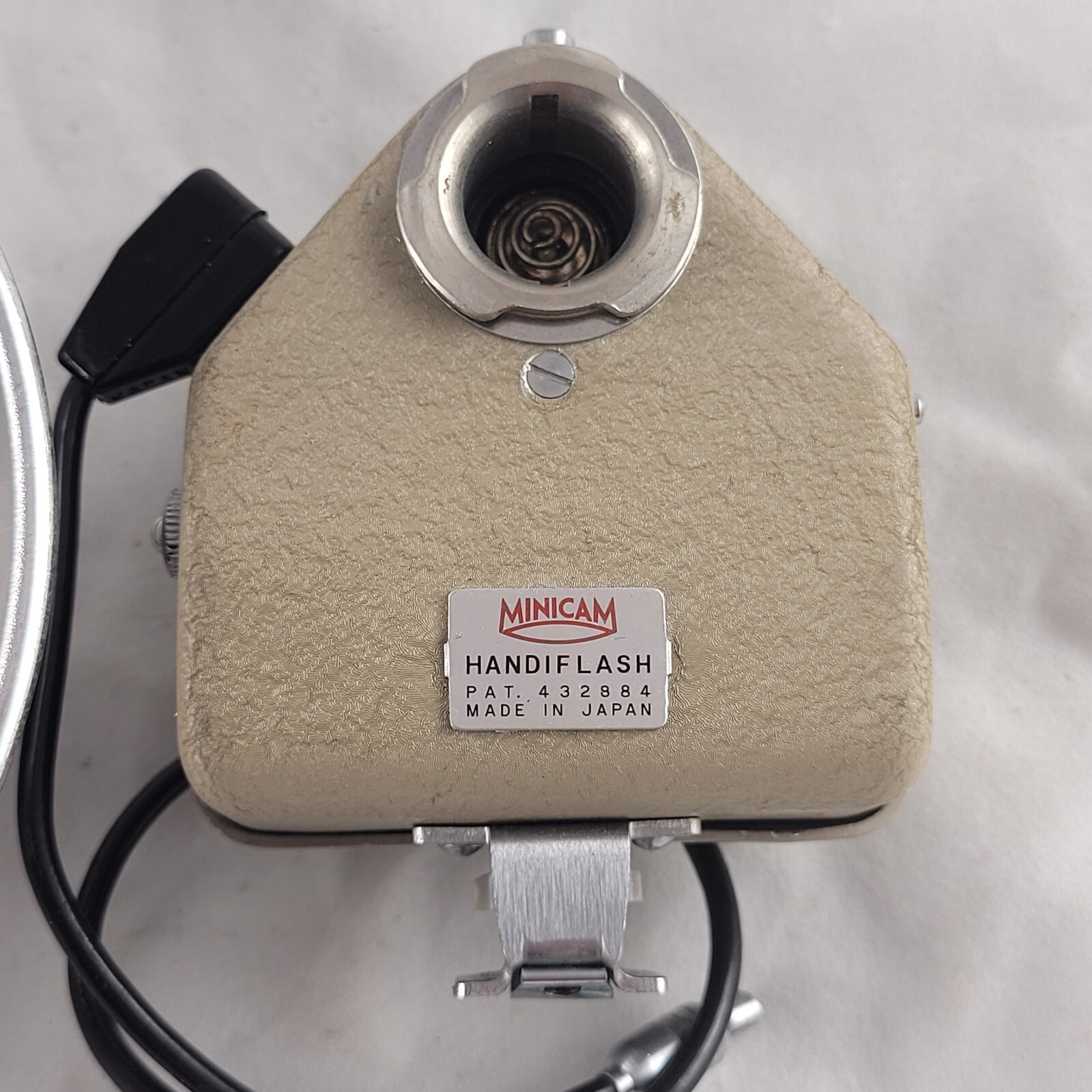 Vintage Minicam Handiflash Synchron Jr Flash Bulb Housing w/Cord & Case Retro