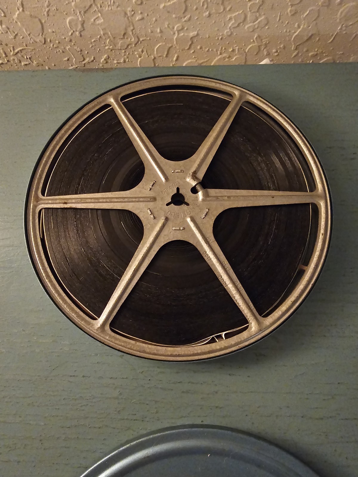 Vintage Pair Of 8mm/Super 8 HomeMovie Reels In Cannisters-Excellent