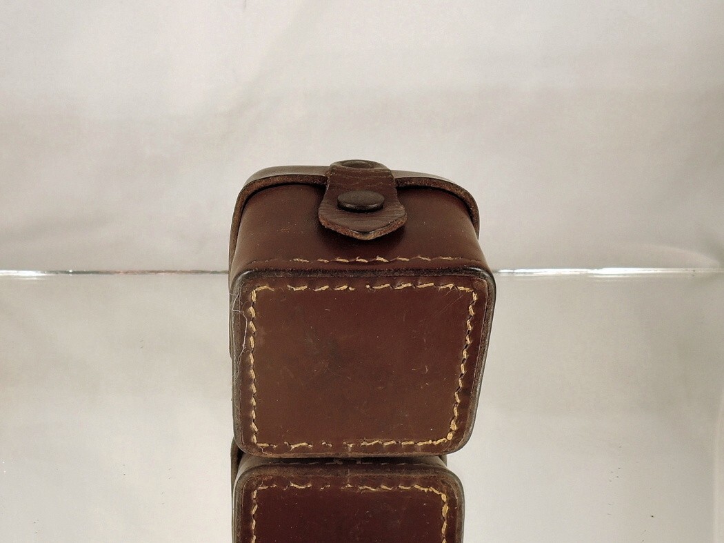 FLEXARET MEOPTA Leather box for a square lens hood B40 and four filters B36 used