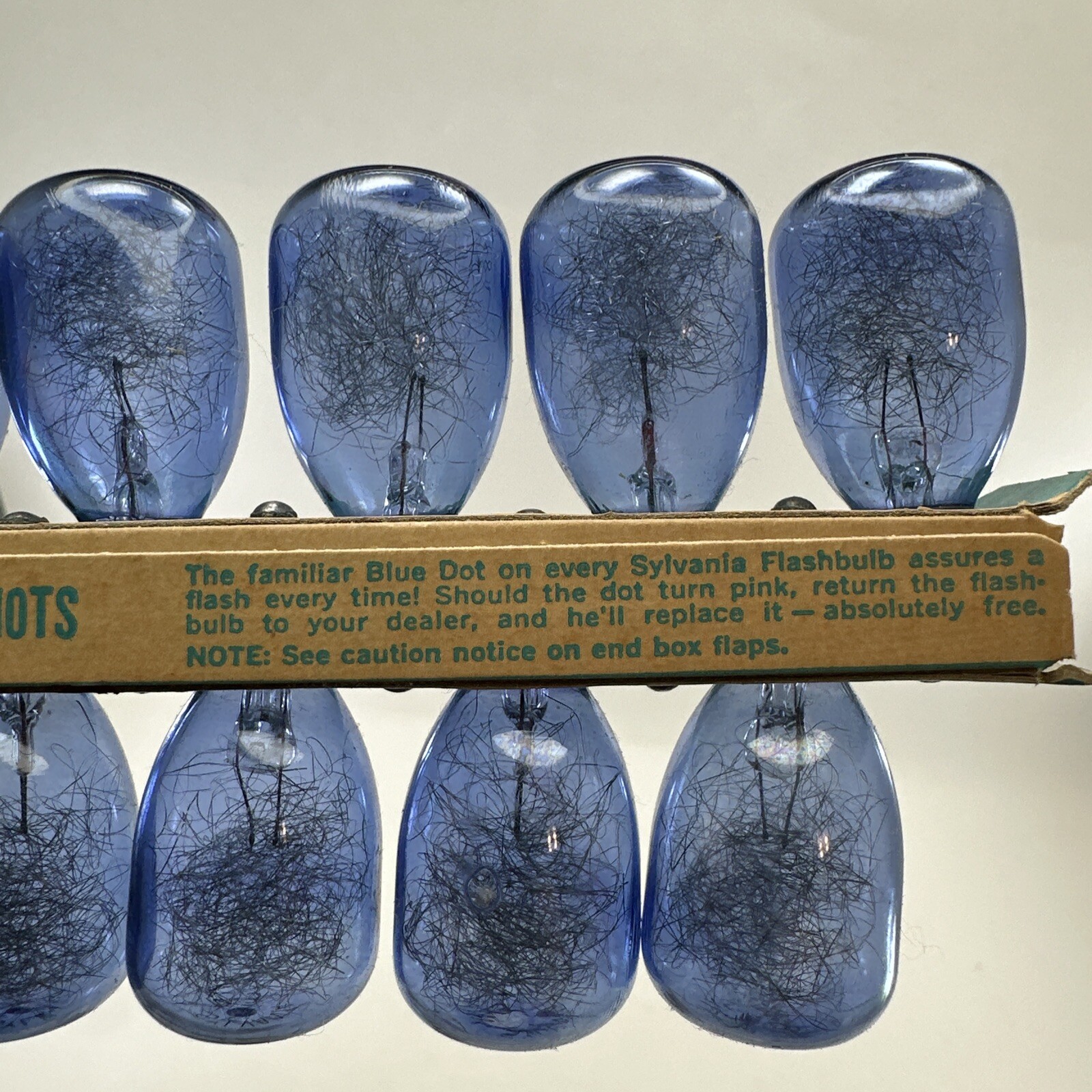 Sylvania Blue Dot Flash Bulbs flashbulbs M3B Twelve Blue Bulbs New In Box *Read*