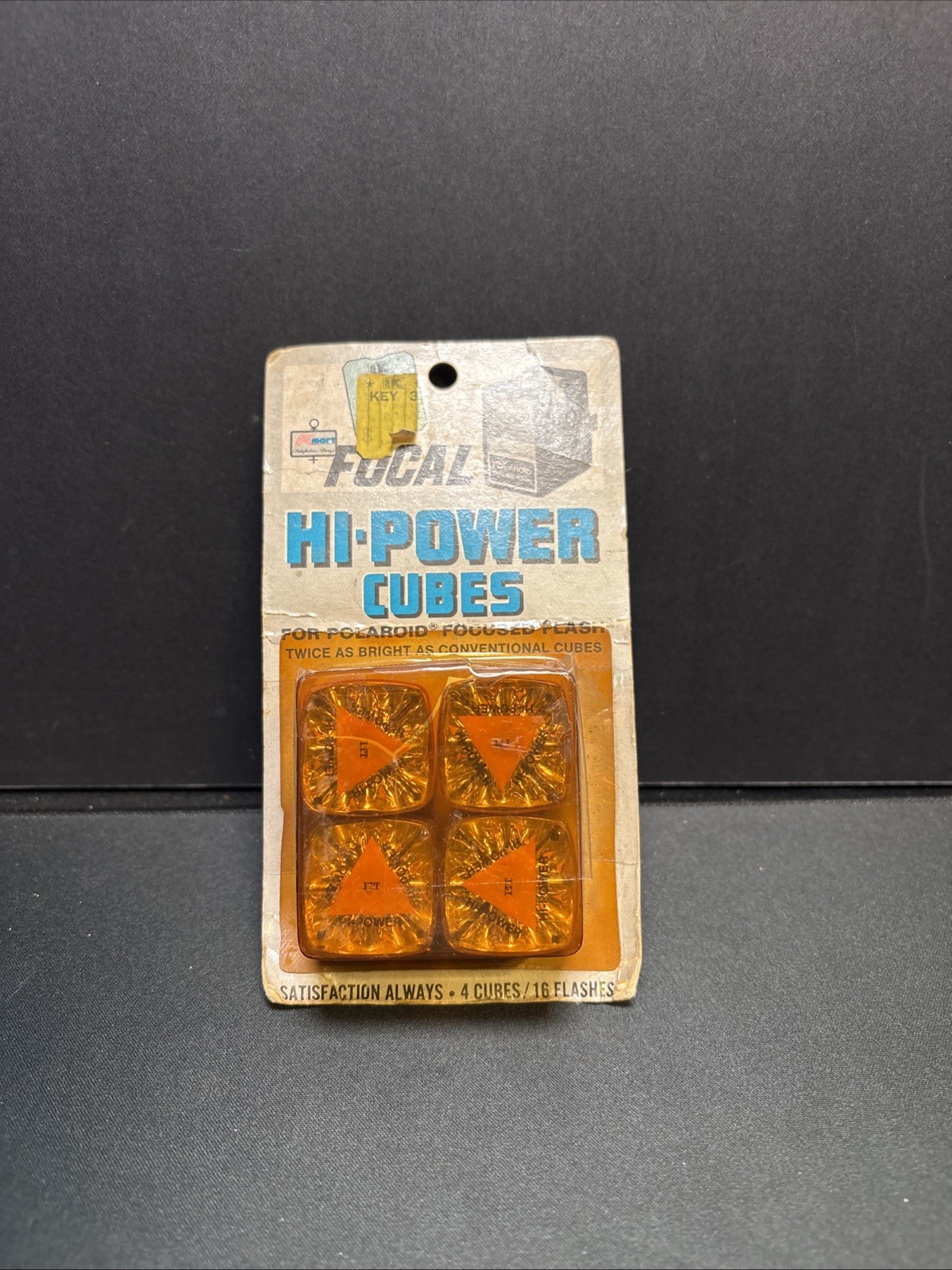 Vintage NOS Focal Hi-power Cubes- 16 Flashes