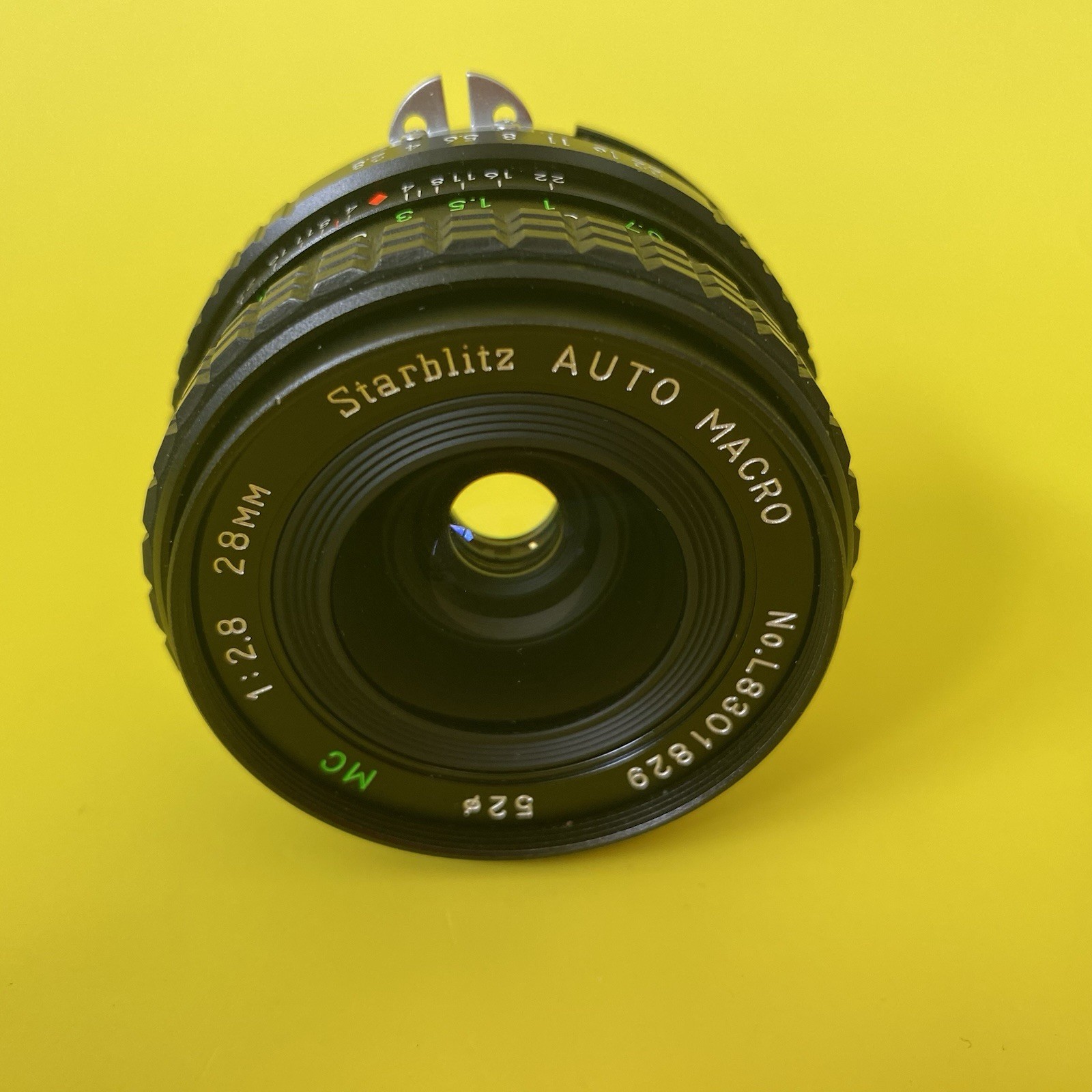 Starblitz 28mm f2.8 Wide Angle Lens – for Nikon F Mount