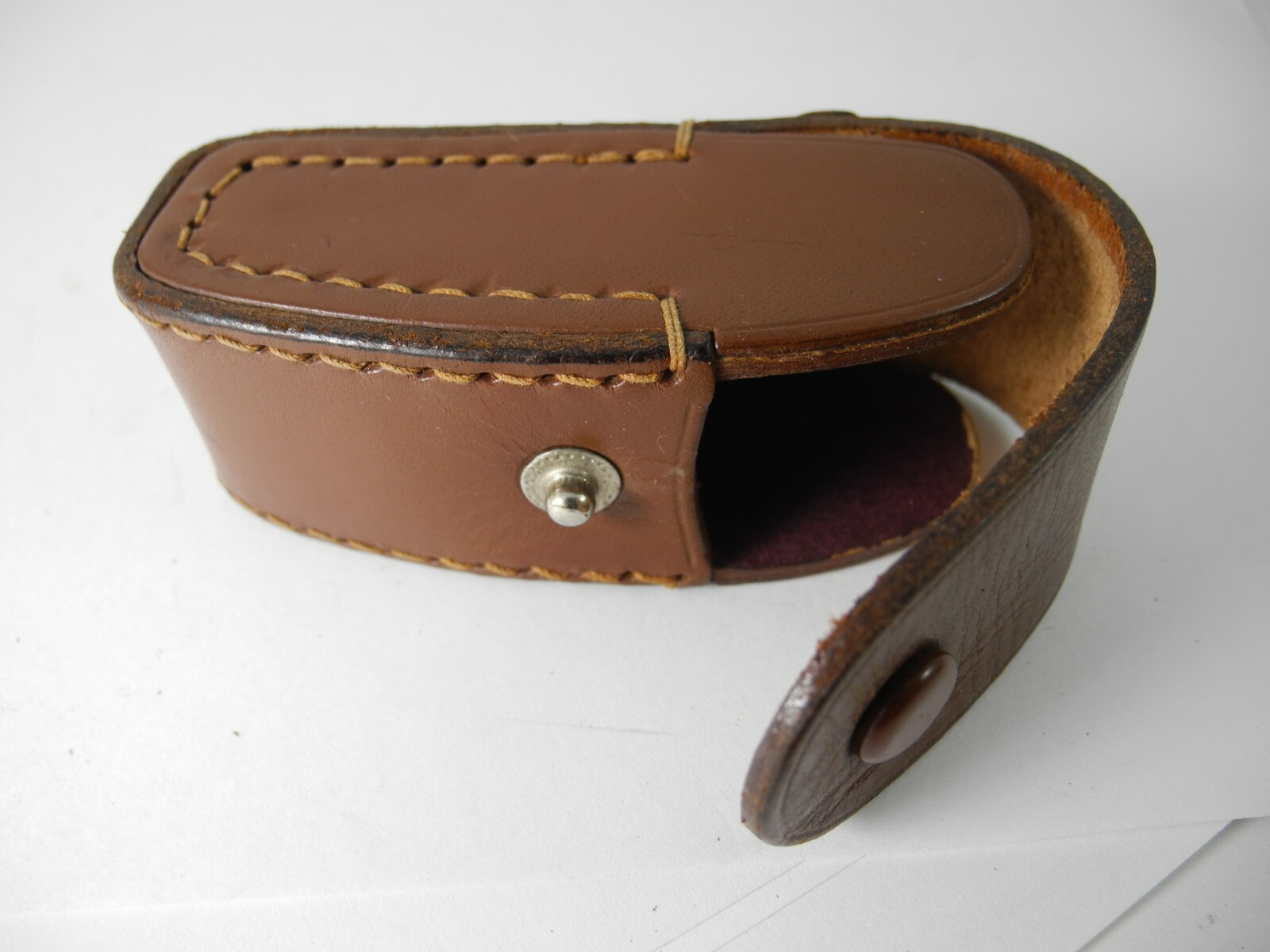 LEICA OR NIKON RANGEFINDER CASE BROWN LEATHER 1X1X3 INCHES HOOKS ON STRAP