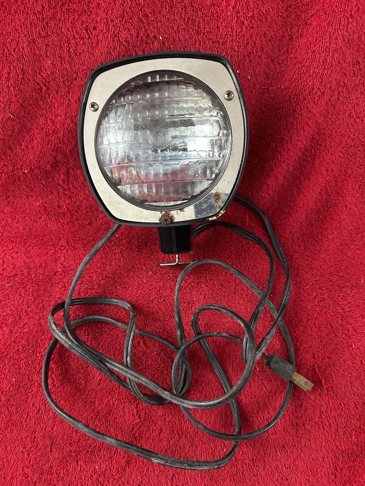 1960’s AW Atlas Warner Super 8 650W top mount movie light Tested Working USA