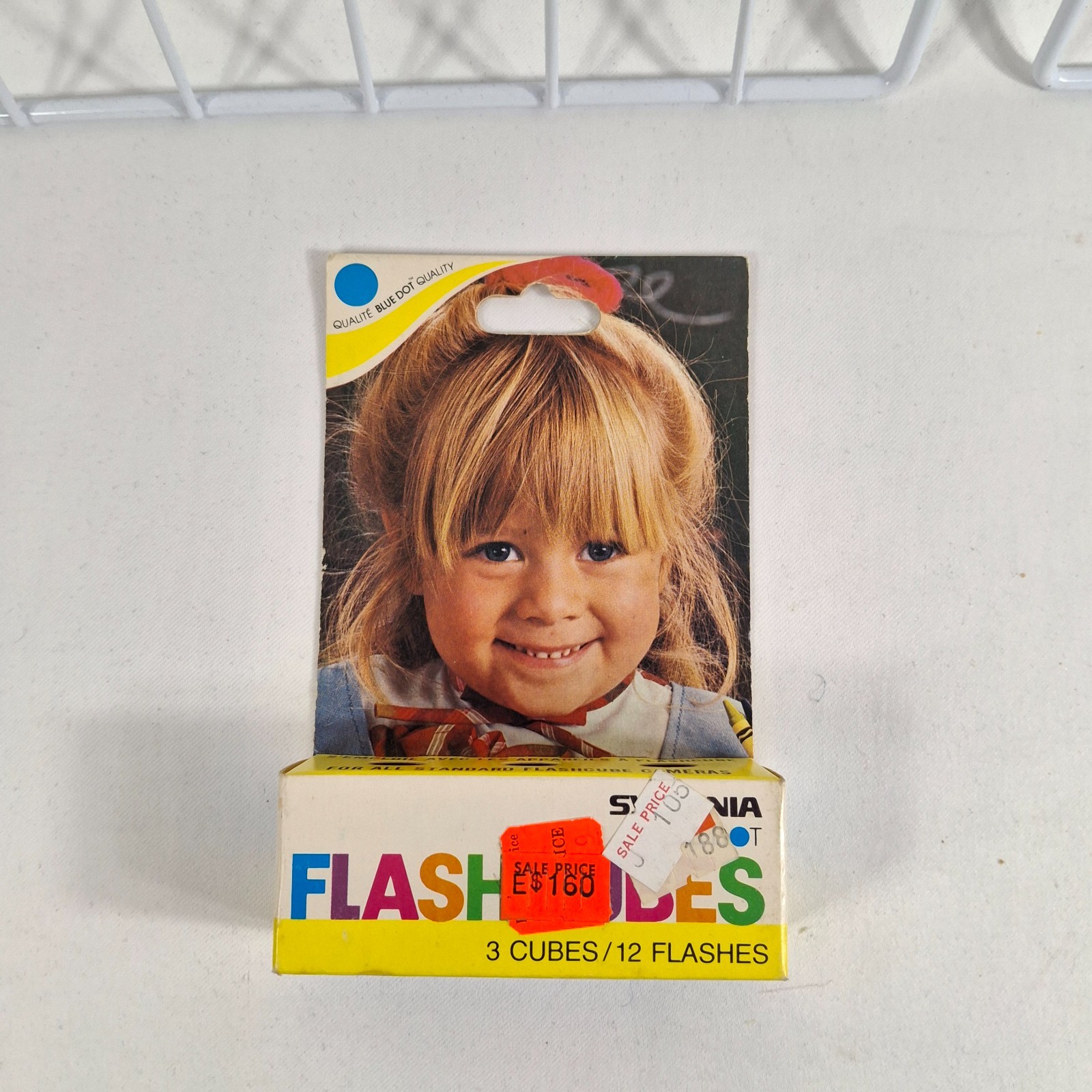 Vintage SYLVANIA Blue Dot Flash Cubes & Magicubes 9 Cubes/36 Flashes OriginalPkg