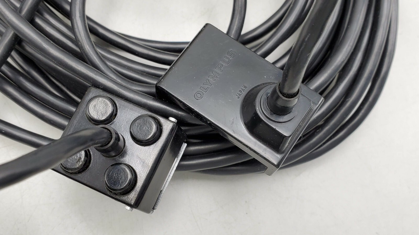 Olympus OM System Relay Cord 1.2m 1.2 Meters 12-16v for use with Motor Drive