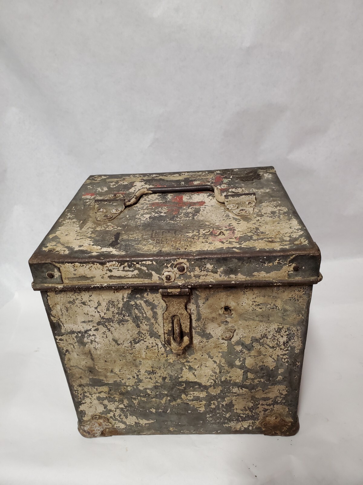 ICC-32a Hollywood Movie Reel Film Metal Case Strong Box Antique Steampunk Prop