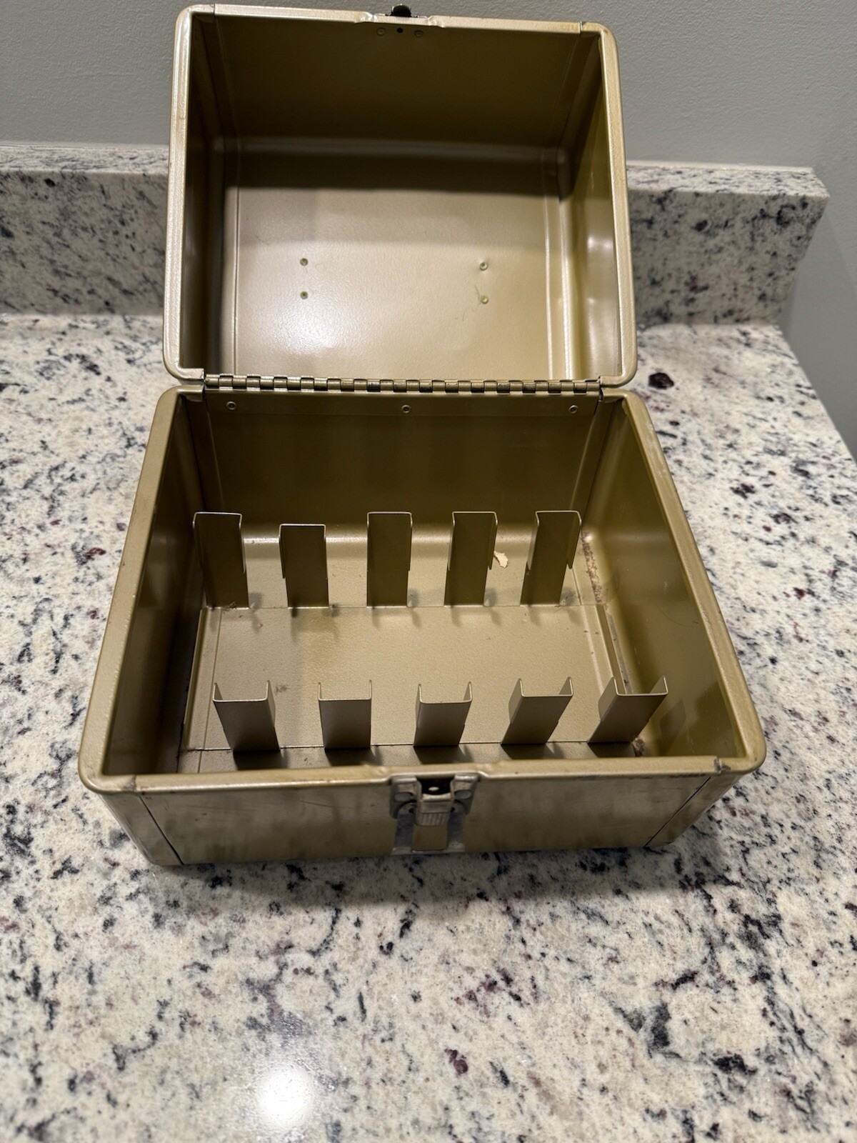 Vintage Kenco Film Movie Reel Holder Metal Box 10 Slot Case
