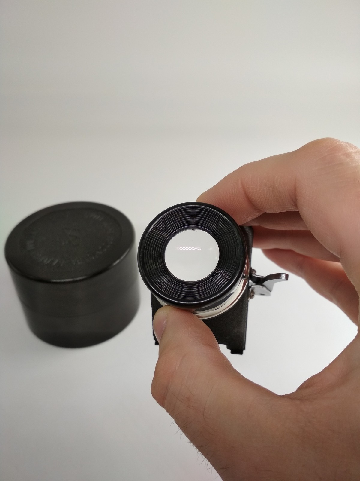 Magnifying glass for viewing 35 mm film photo, made in USSR, *917