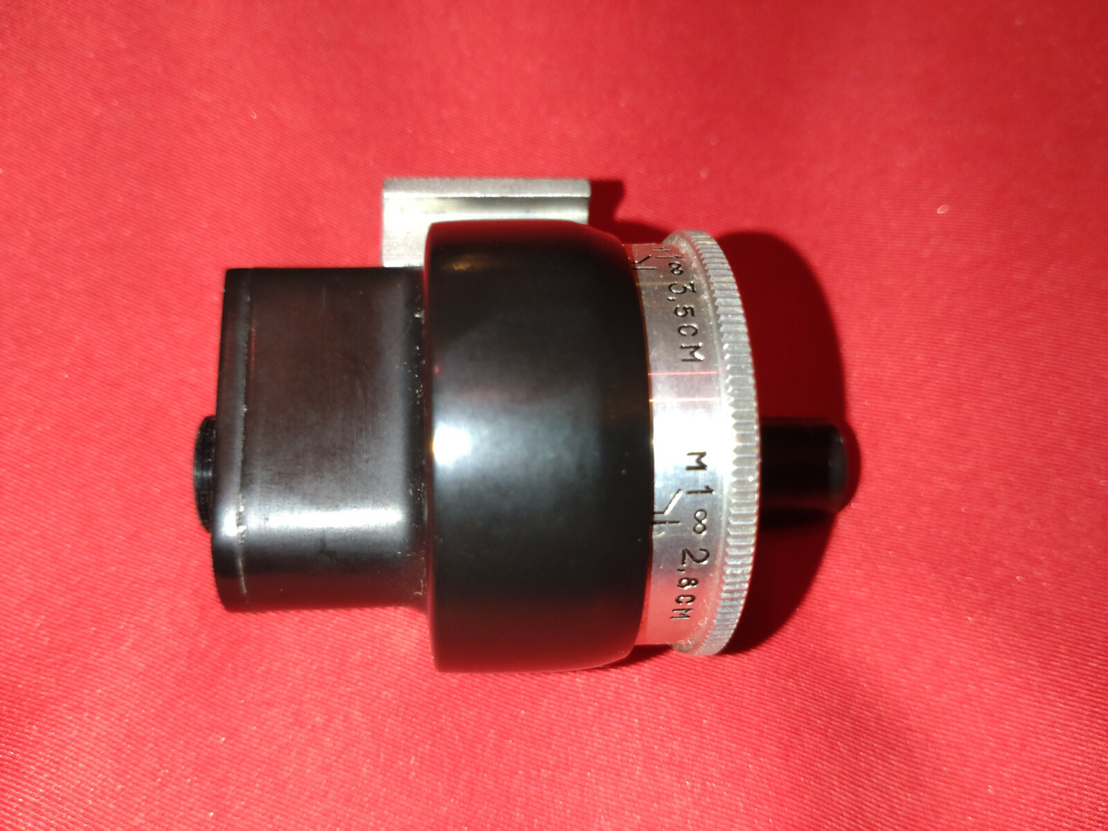 Russian USSR Universal turret viewfinder 28-135 mm for RF camera Krasnogorsk