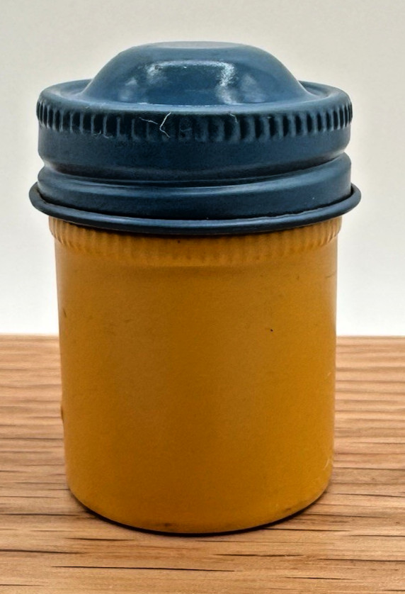 Vintage Metal Kodak Film Container w/Film 20 Exposure Kodachrome Color Film