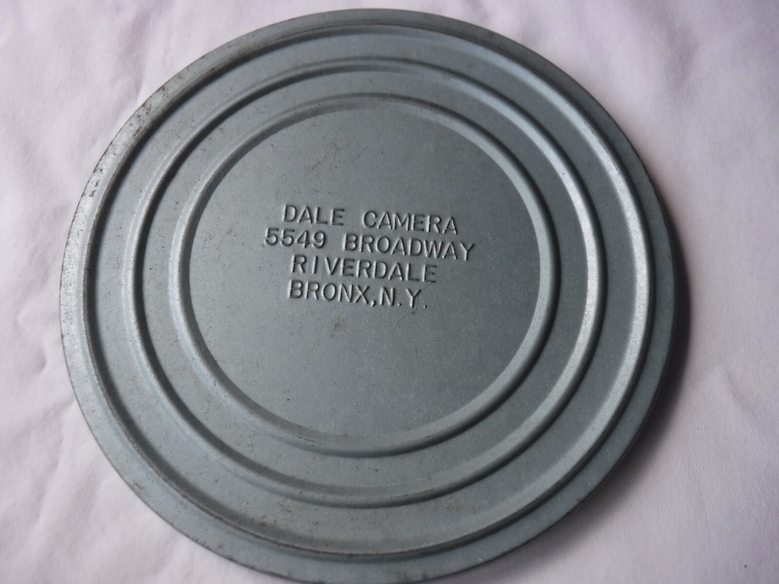 3 Vintage Metal Film Movie Canisters Reels 7″ Broadway NY Tin Green Tins 8mm
