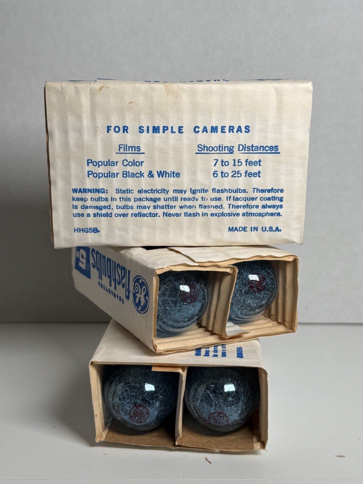 Vintage General Electric GE 5B Flash Bulbs For Camera Blue Box of 12 Unused
