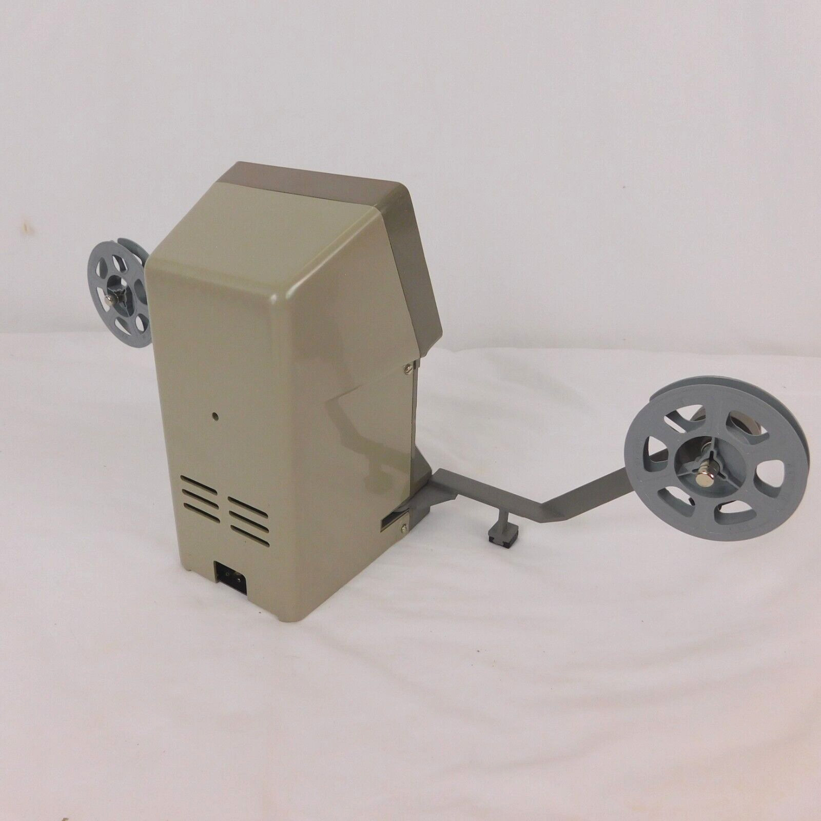VTG Wards 8 mm Film Movie Editor Reviewer 67-1266 Reels Tested Instructions