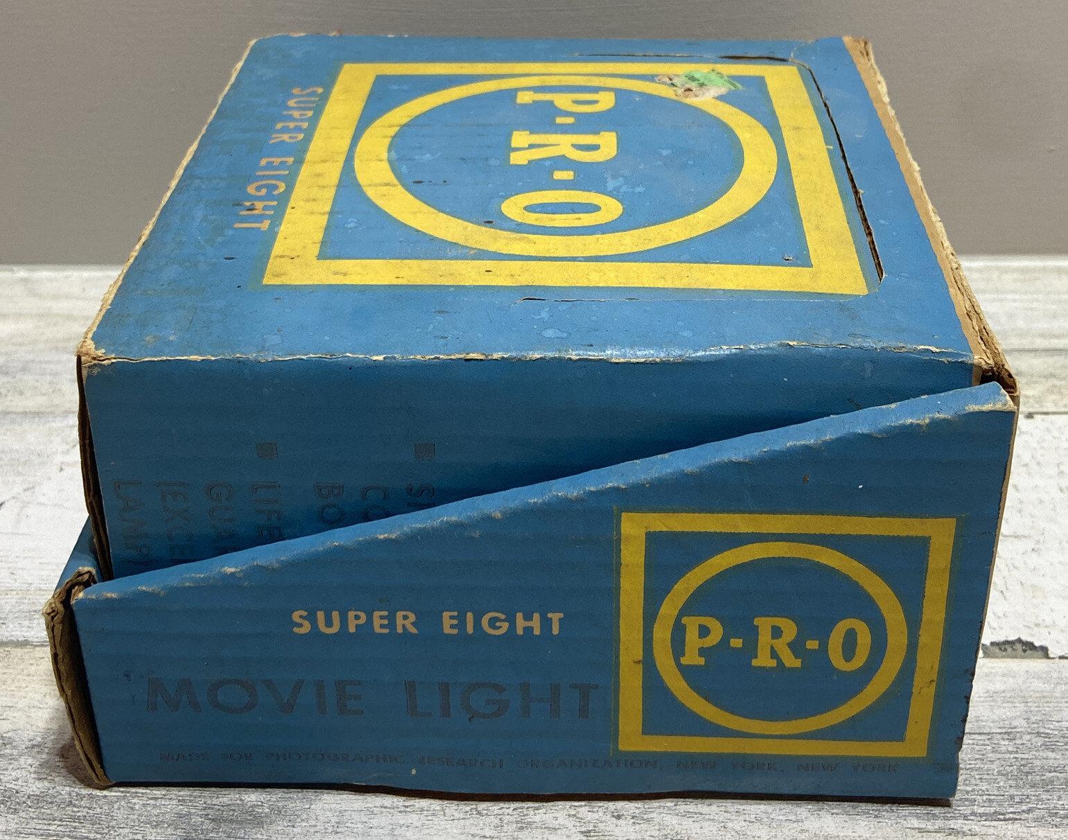 GE Super 8 PRO Movie Light Movielite Zoom Beam Model 75, Needs New Bulb