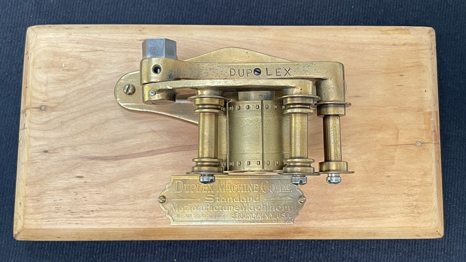 1920s Duplex Motion Picture Silent Movie Film Spool Machine Sprocket Sample Rare