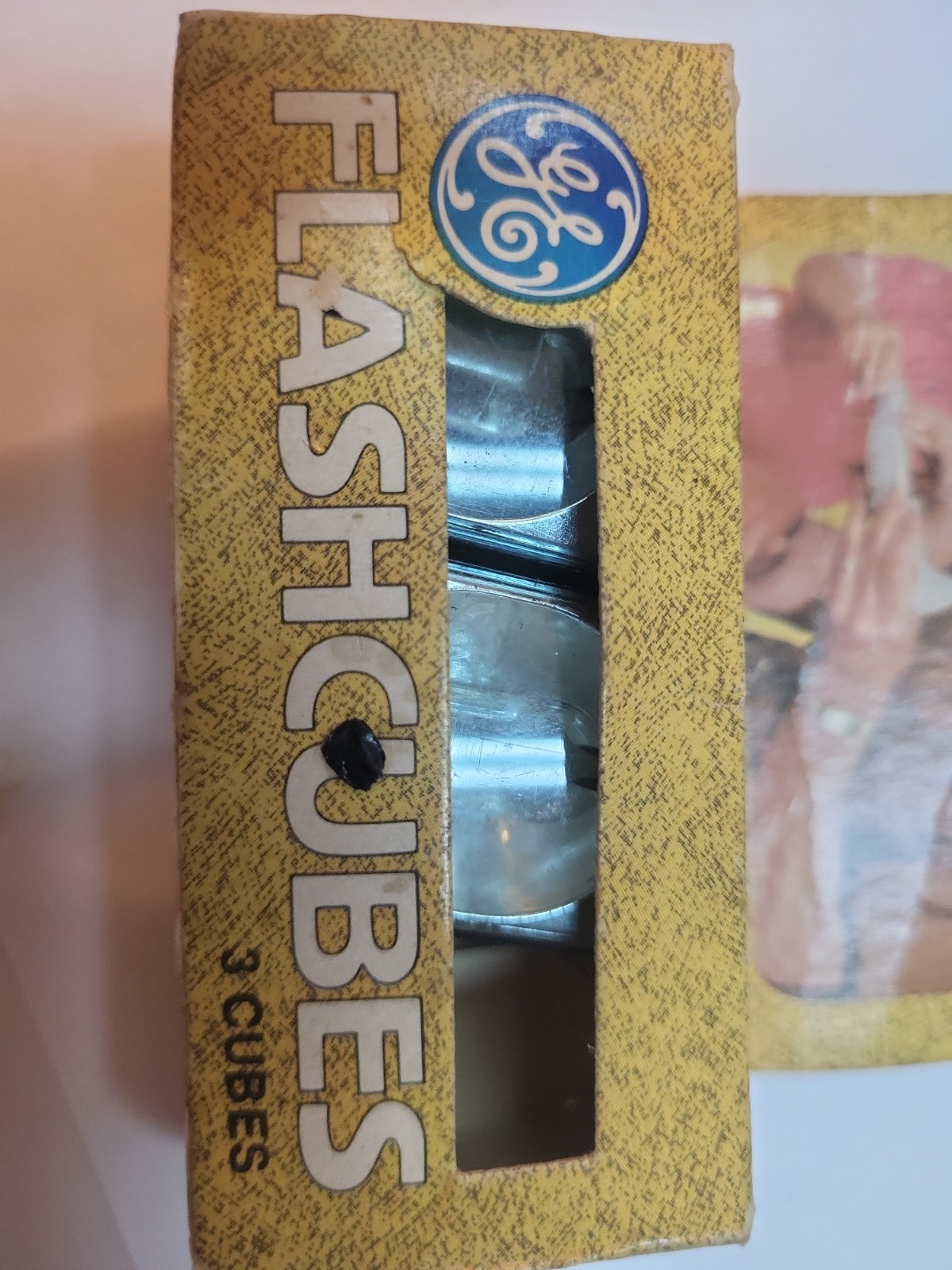 Vintage GE Flash Cubes 2 Cubes 12 Flashes Original Packaging