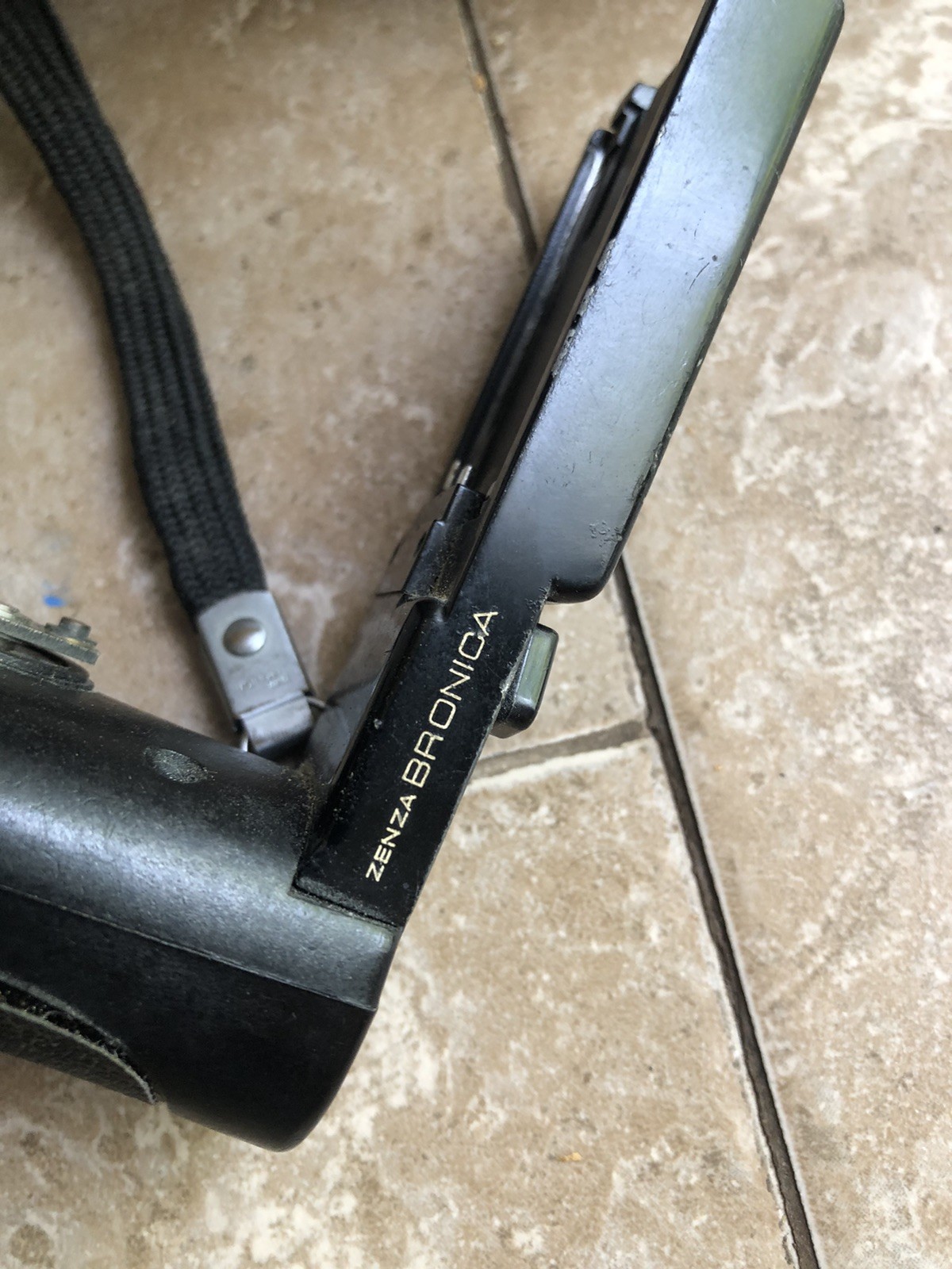Zanza Bronica ETR Grip For Bronica As Is
