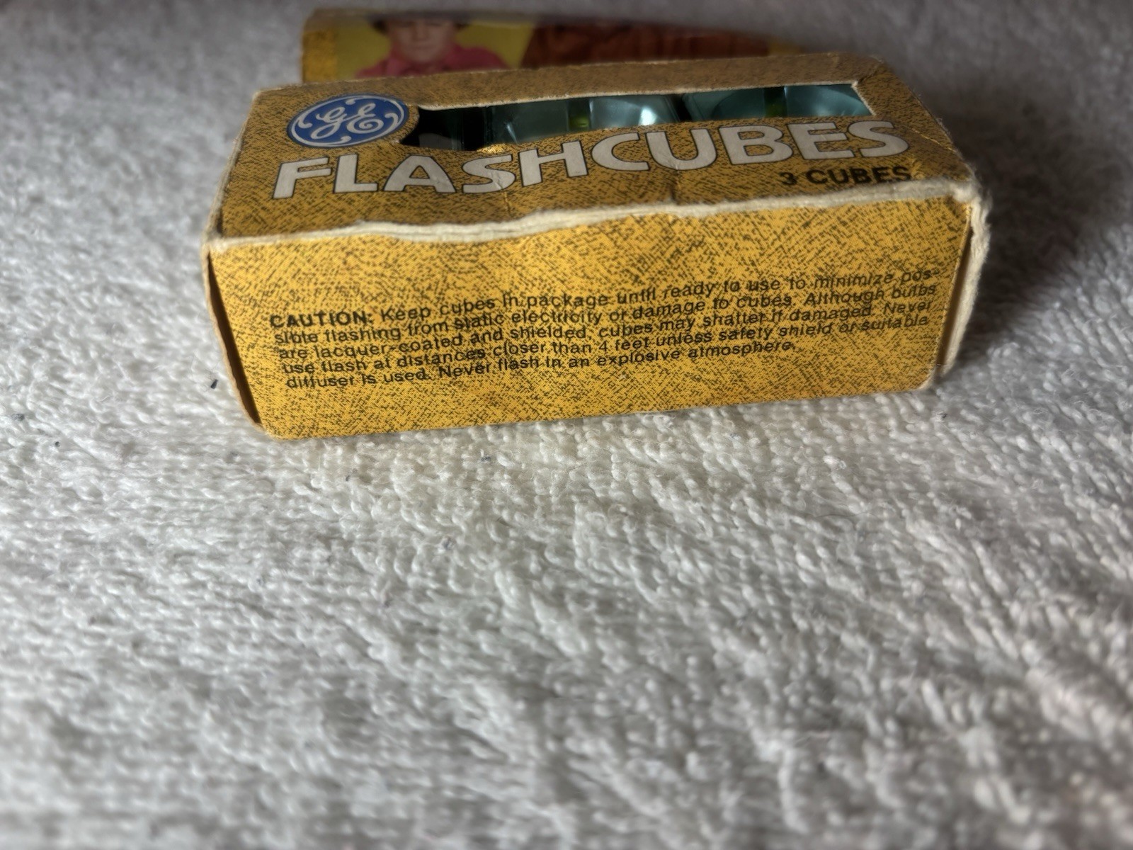 GE 3 Pack Of Flash Cubes Brand New In Packaging Vintage Photo Supplies