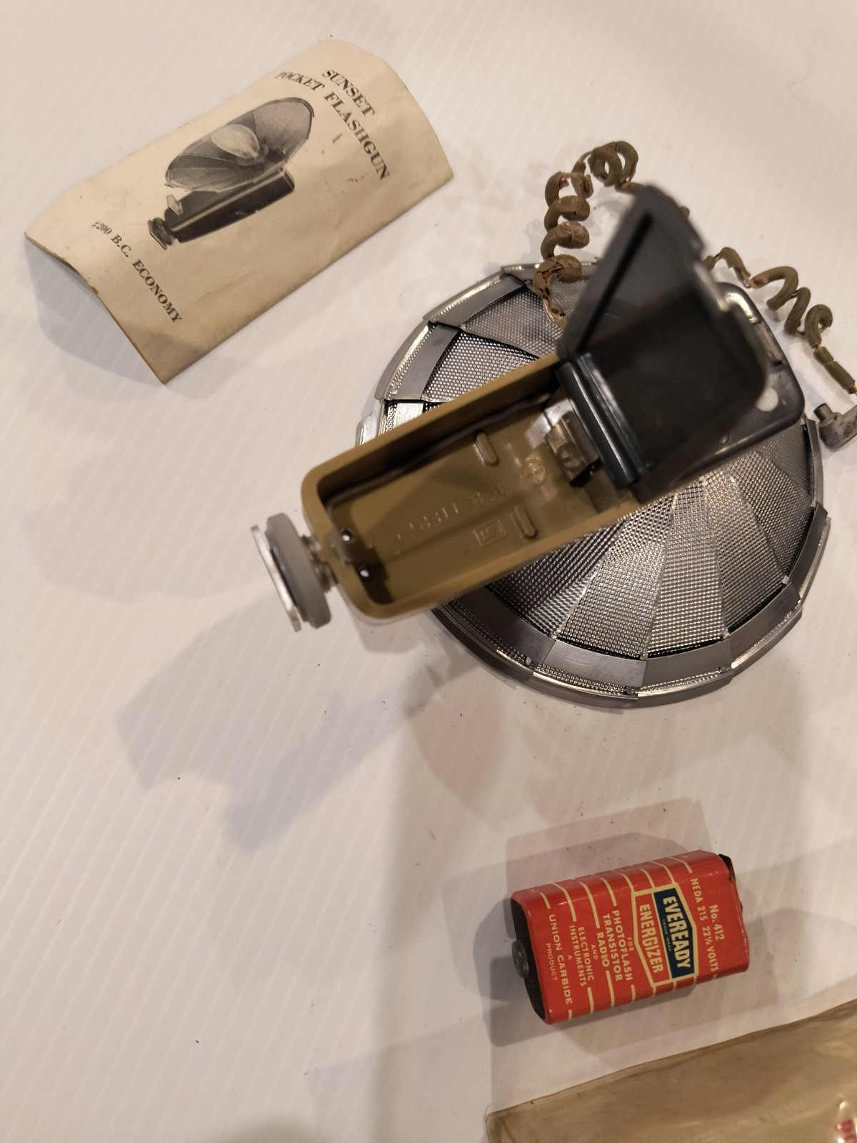 Vintage Sunset Folding Pocket Camera Flash Photography – Parts Only
