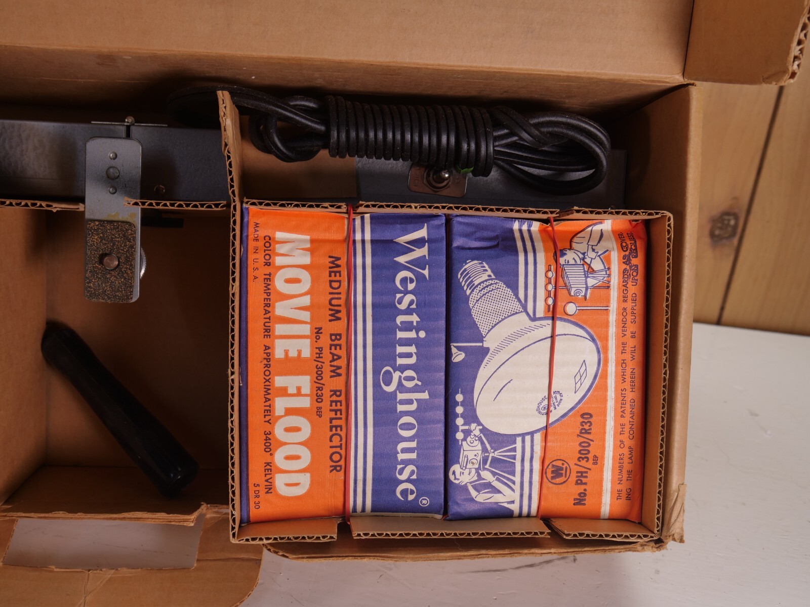 Tower 4 Lite Bar Sears Roebuck And Company Movie Photography Lighting NEW