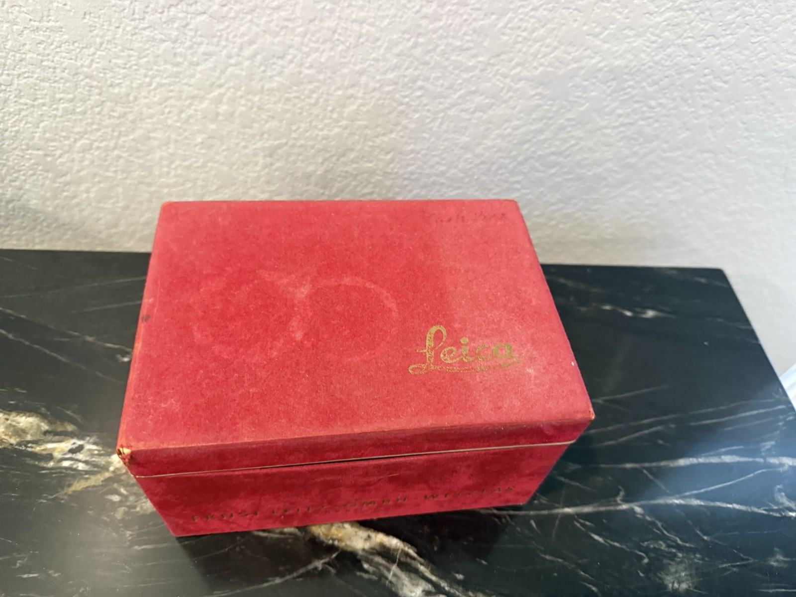 Leica M3 Red Suede Camera Box (7″x5″x4″) Leitz GMBH Wetzler Germany