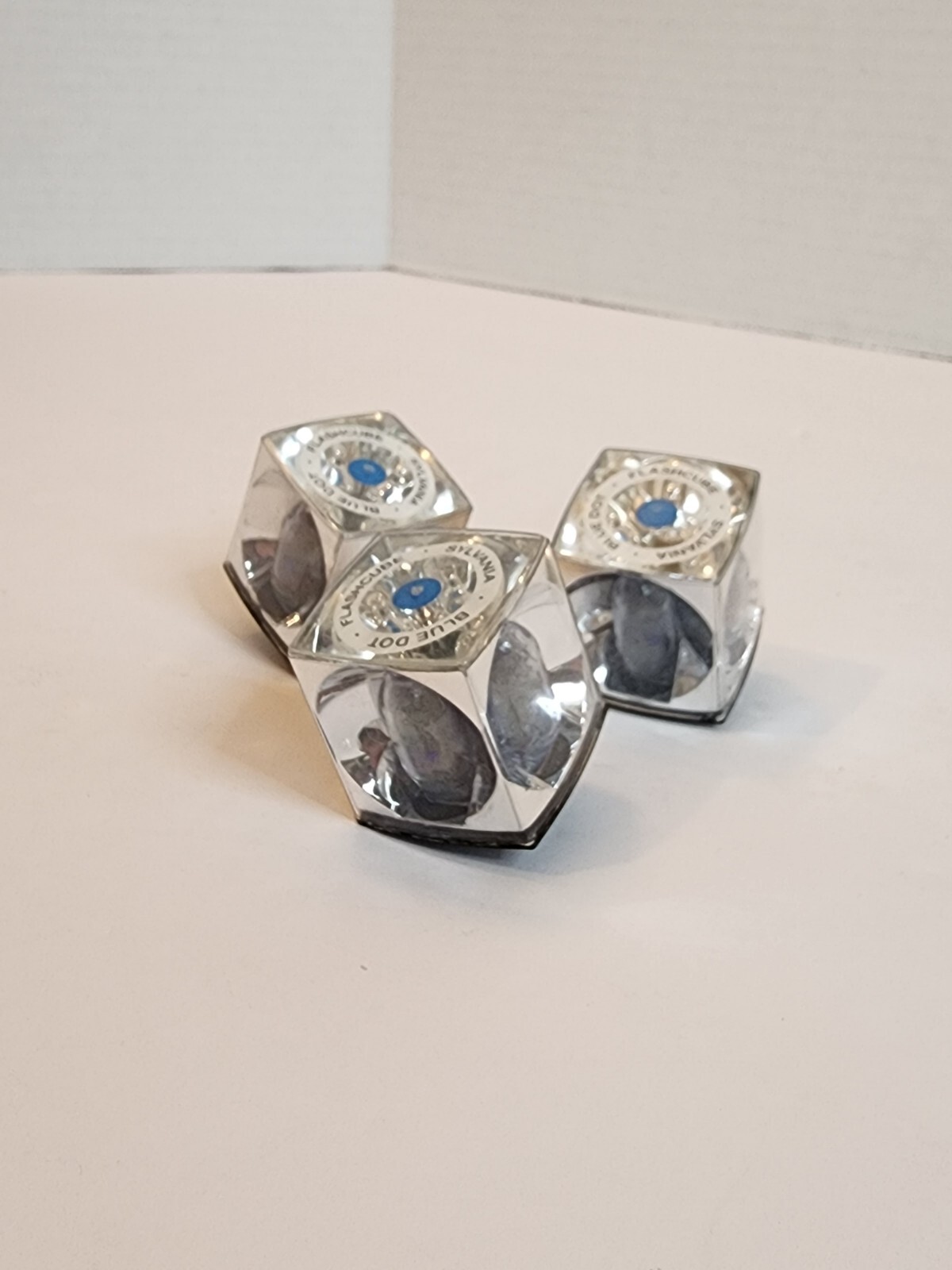 Vintage- Sylvania Blue Dot Flash Cubes- 3 Pack – 12 Flashes, Three Flashcubes