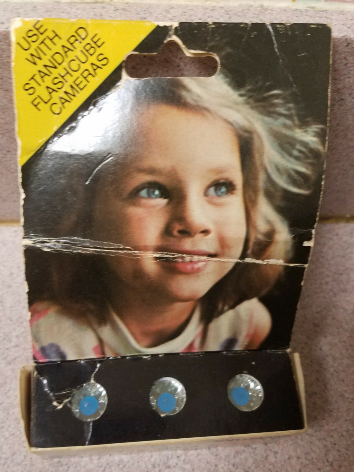 Vintage Sylvania GTE Blue Dot Flash Cubes 3 Pack 12 Flashes Three Flashcubes NEW