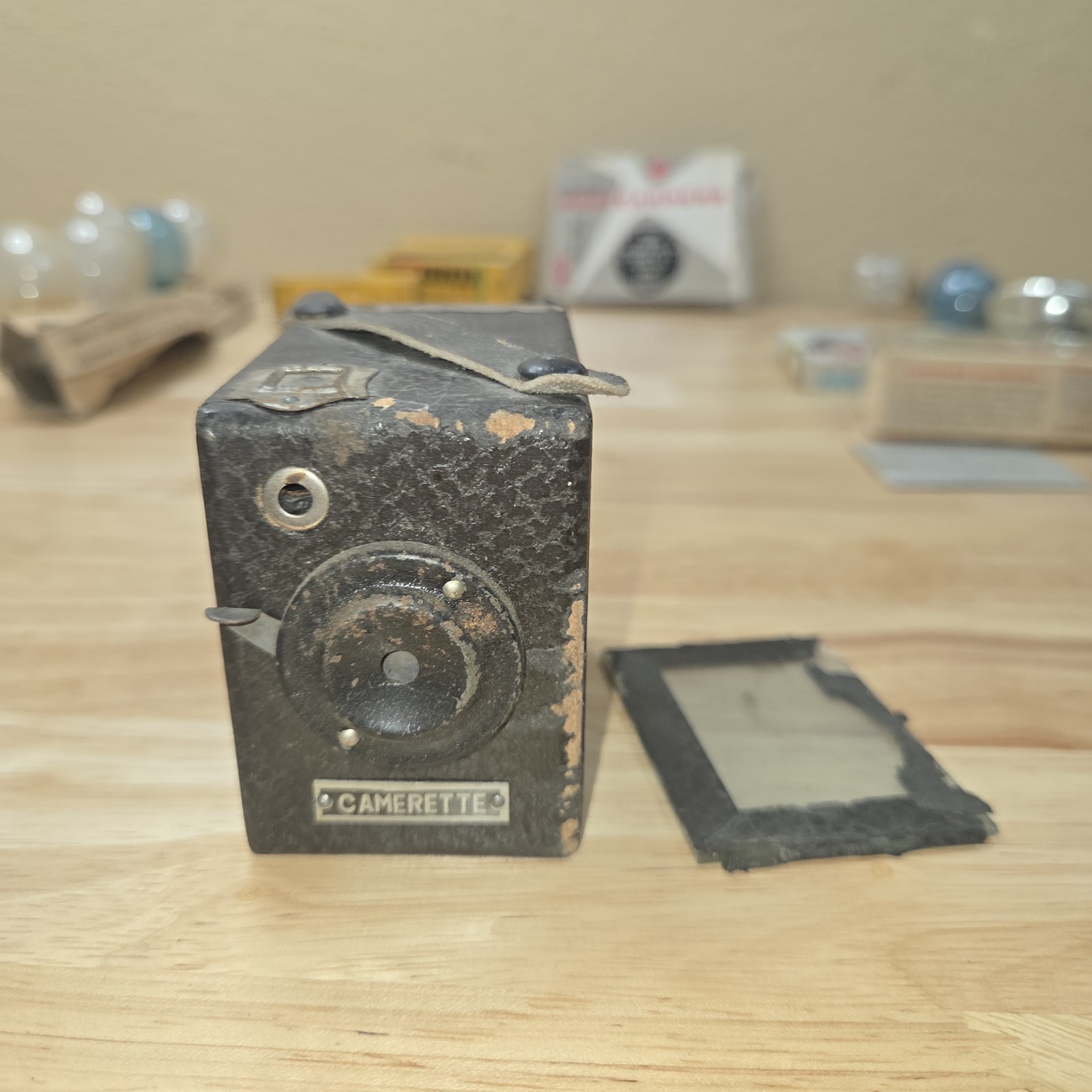 “AS IS” Vintage Photography Parts Lot: Bulbs, Camerette, FlashCubes, Kodak