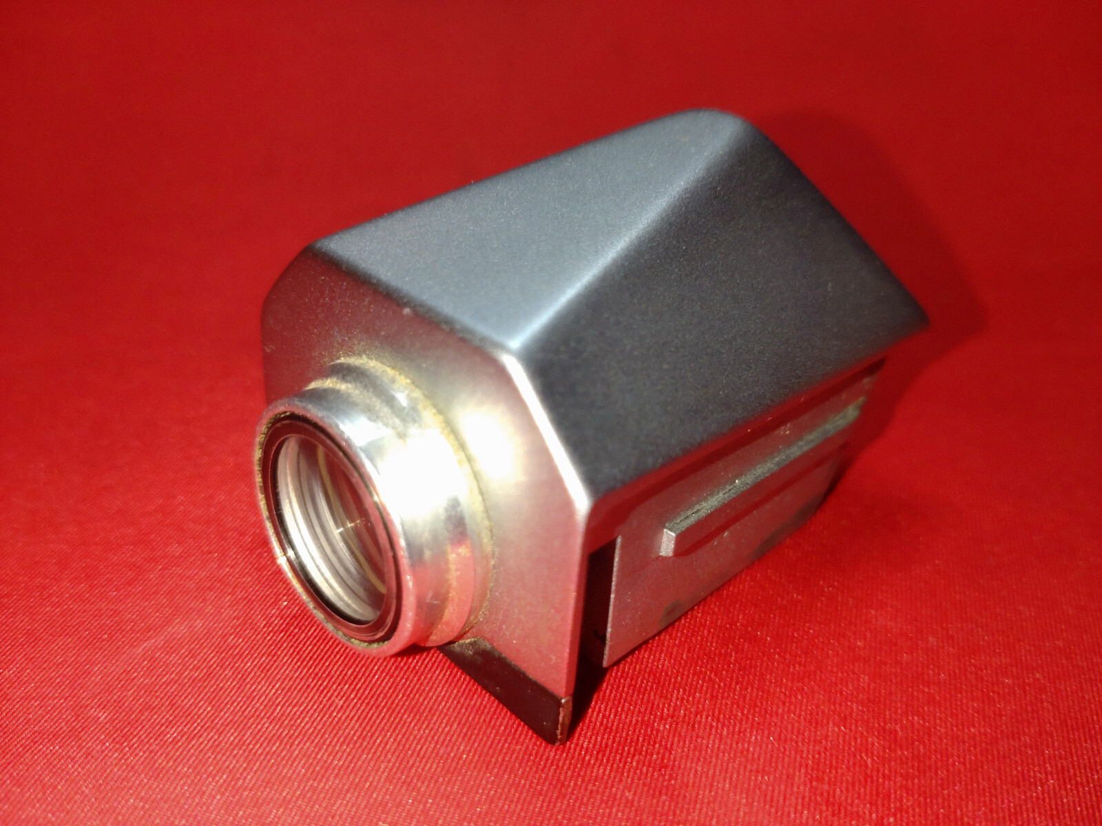 Prism Viewfinder Camera Start