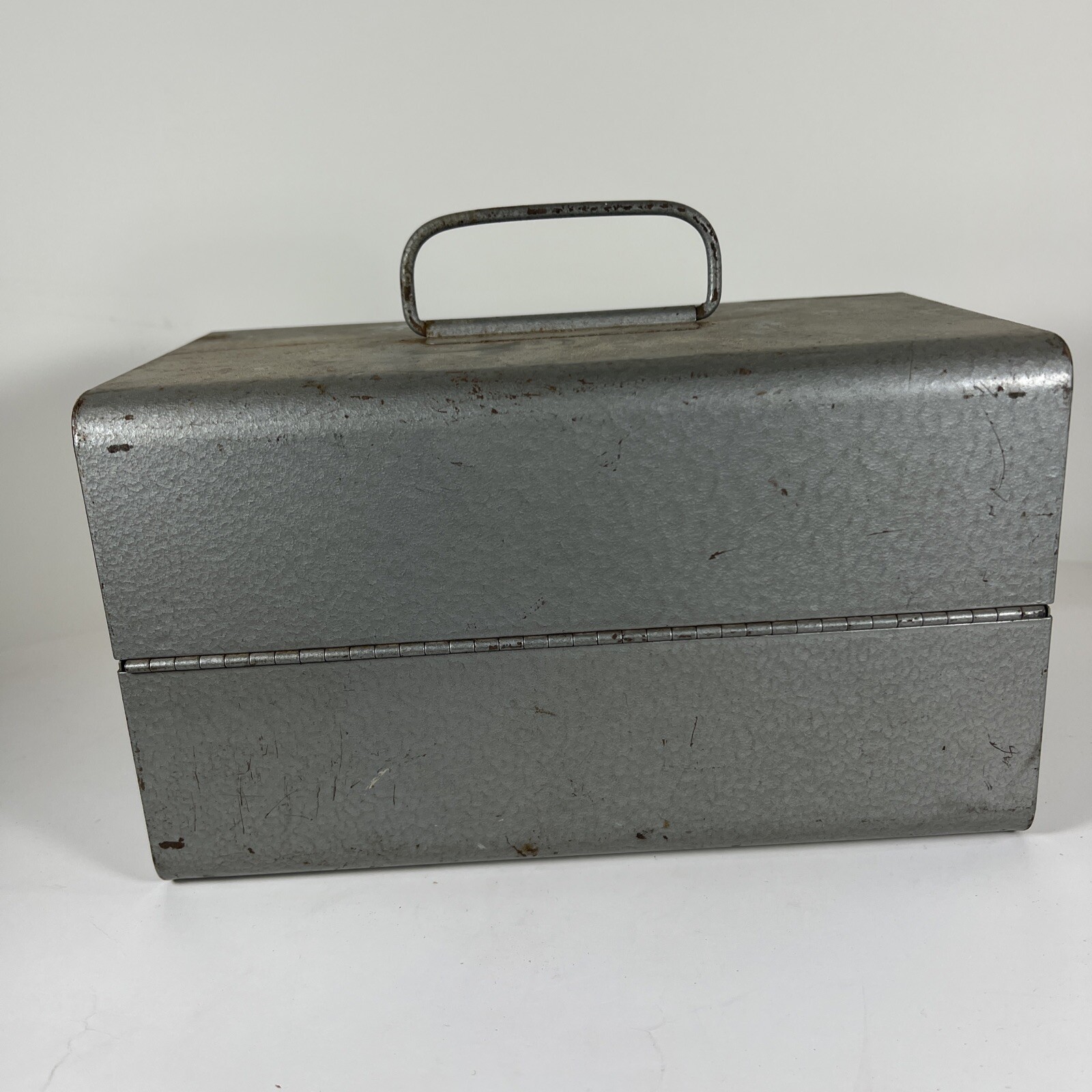 Brumberger Movie Case For 8mm Movies 5″ Canister Tins No Reels Or Film