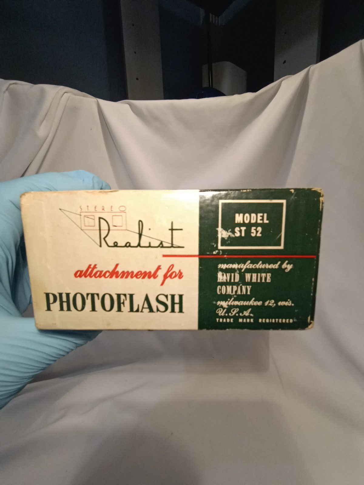 Stereo Realist Attachment for Photoflash~David White Company