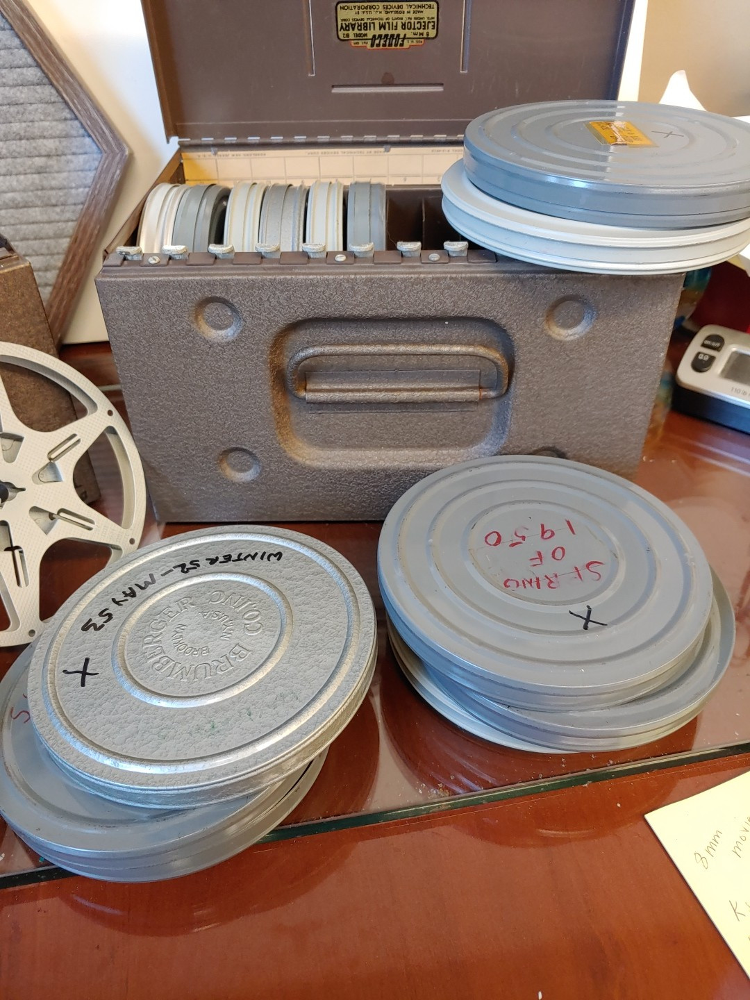 Vintage 8mm Movie Reels 5″ In Two Metal Boxes ~ 19 Total Reels Kodak Reelane