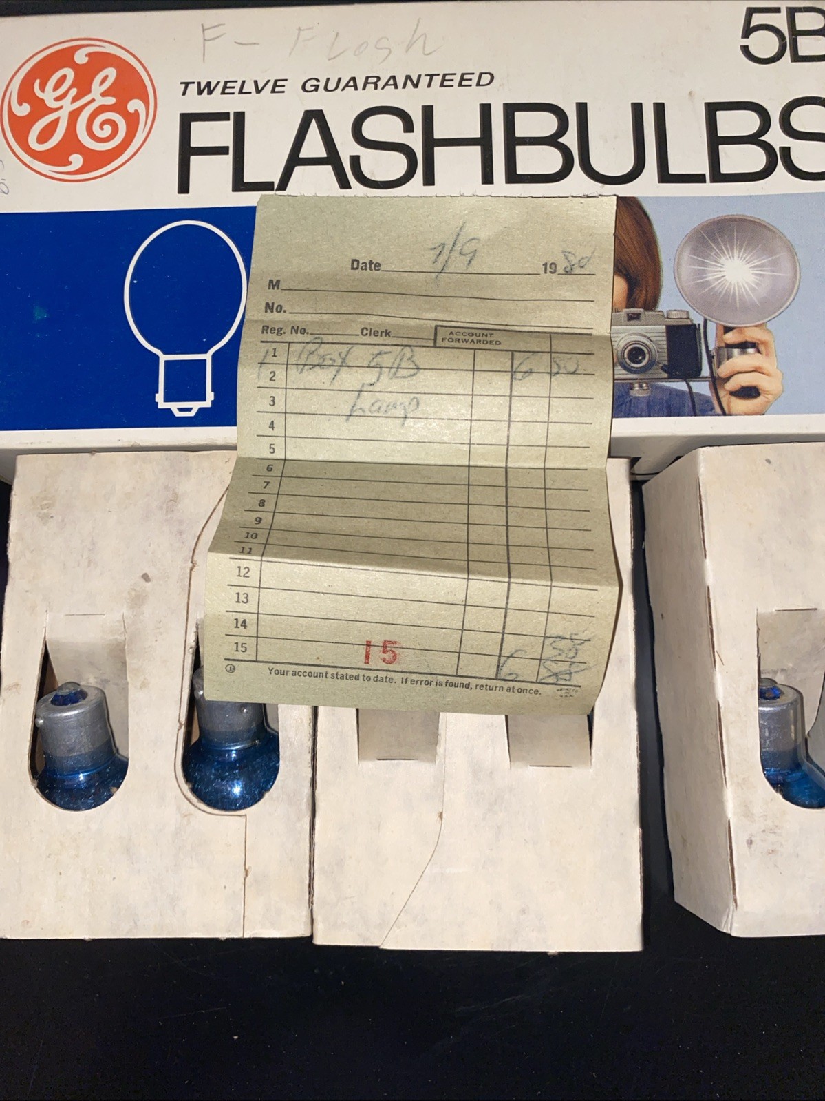 VINTAGE GE FLASHBULBS 5B BLUE TOP CAMERA 12 PCS ORIGINAL BOX